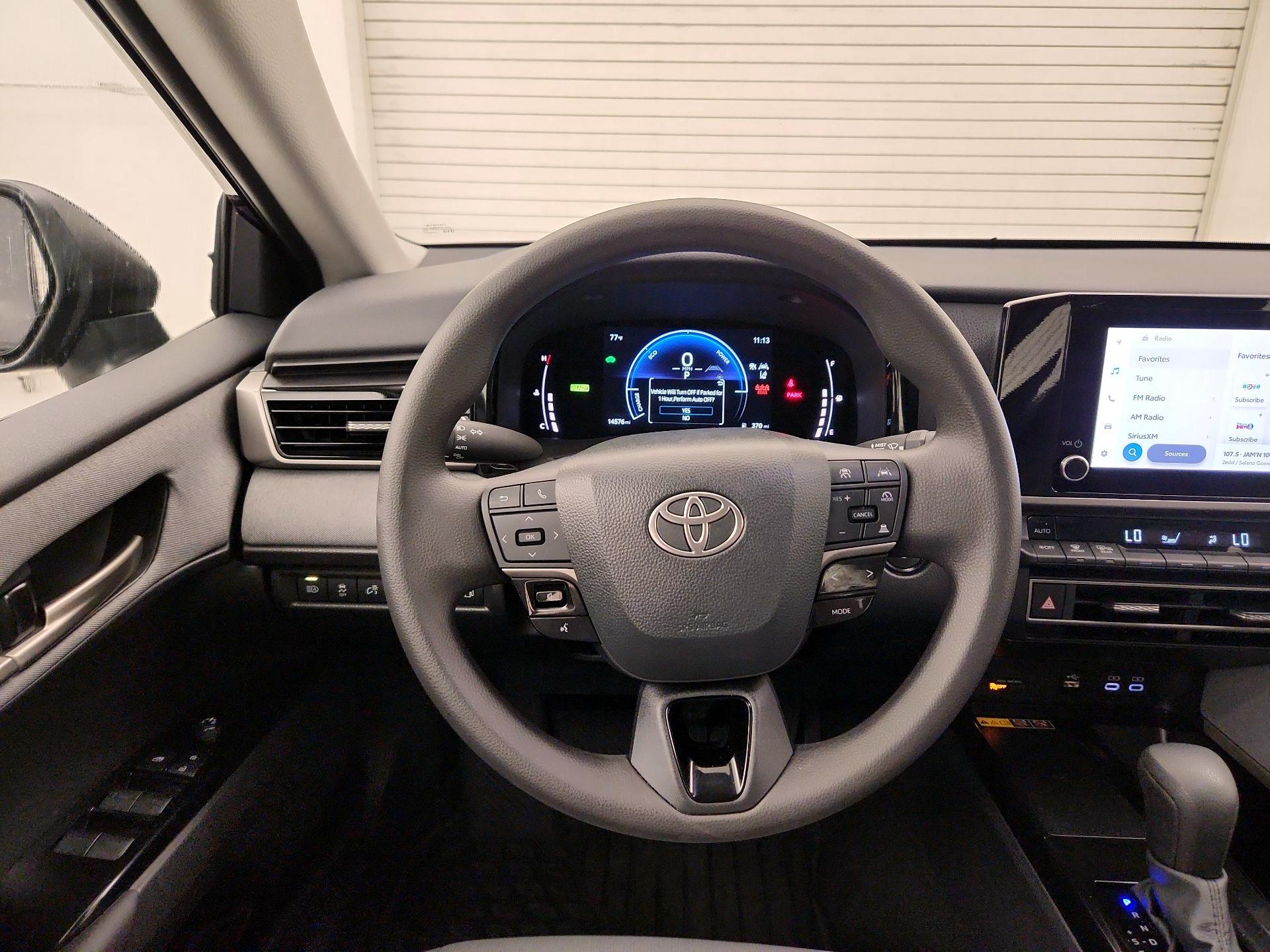 Thumbnail: 2025 Toyota Camry - 10