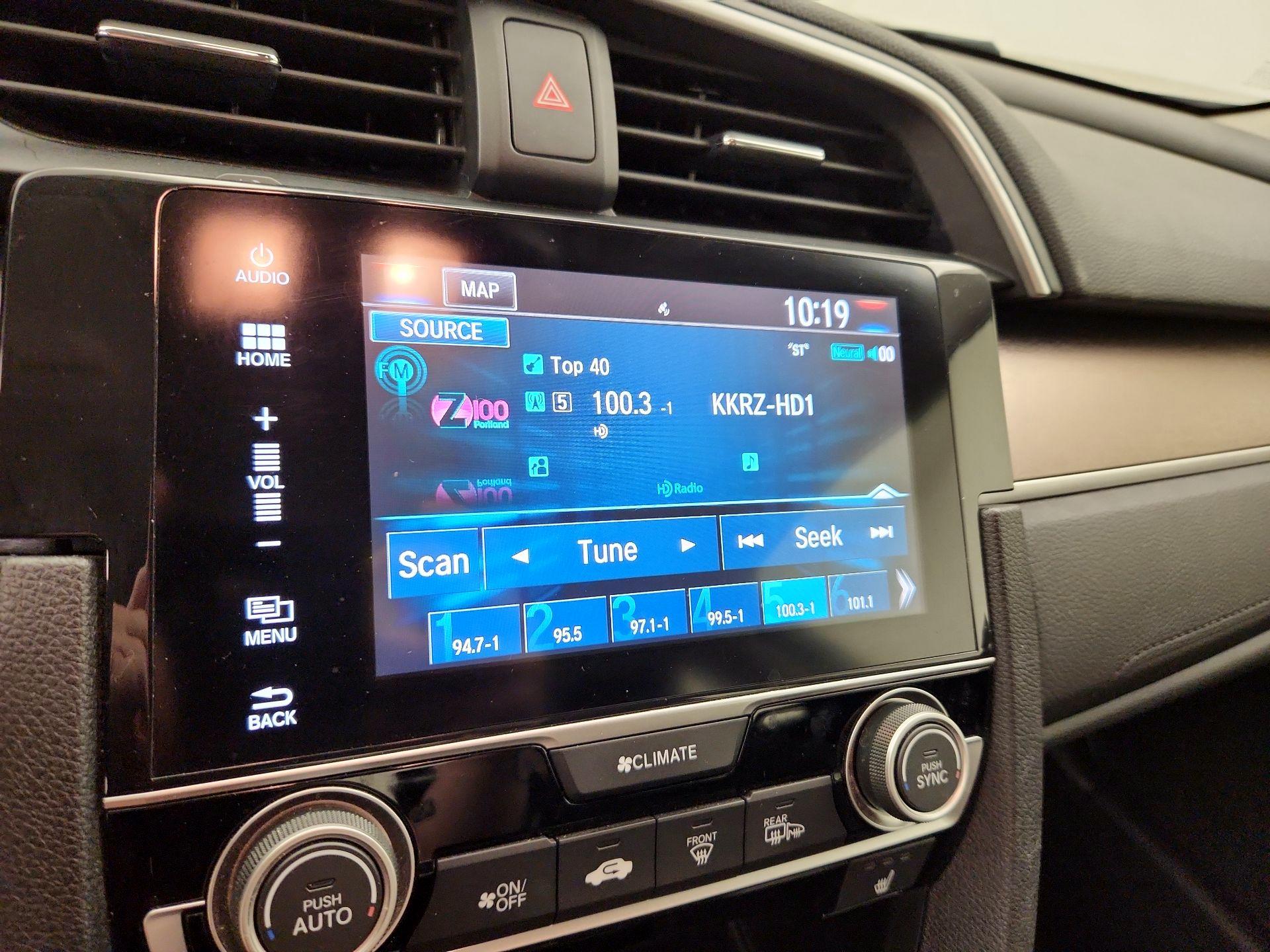 Thumbnail: 2016 Honda Civic - 16