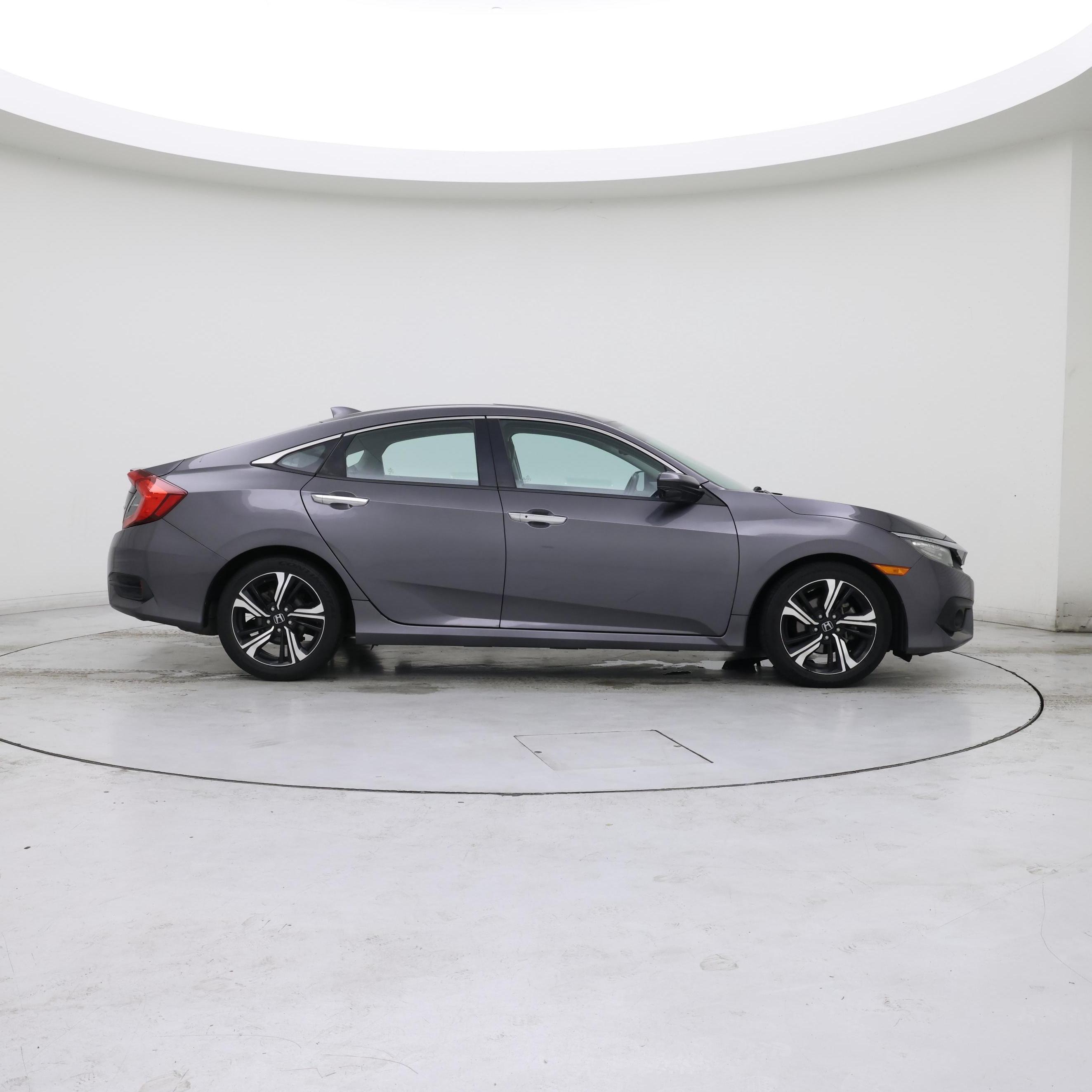 Thumbnail: 2016 Honda Civic - 7