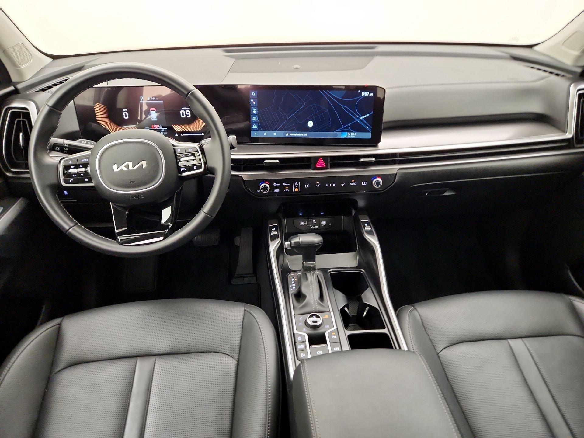 Thumbnail: 2025 Kia Sorento - 9