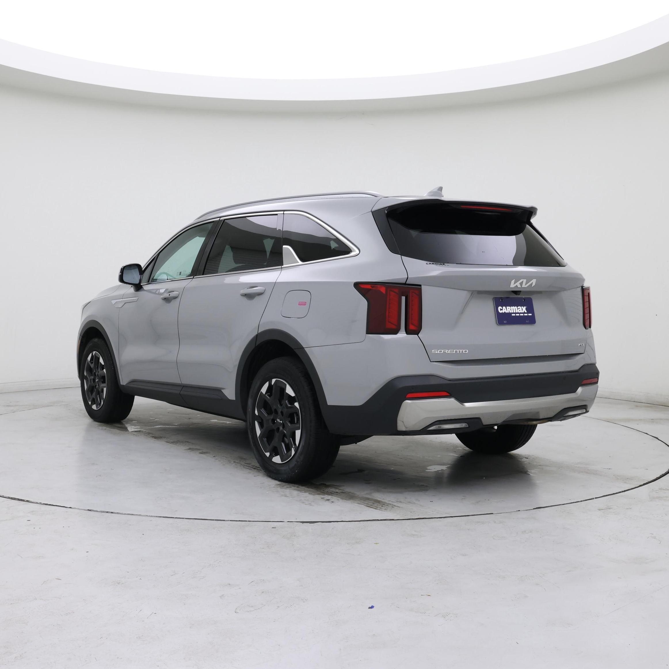 Thumbnail: 2025 Kia Sorento - 2