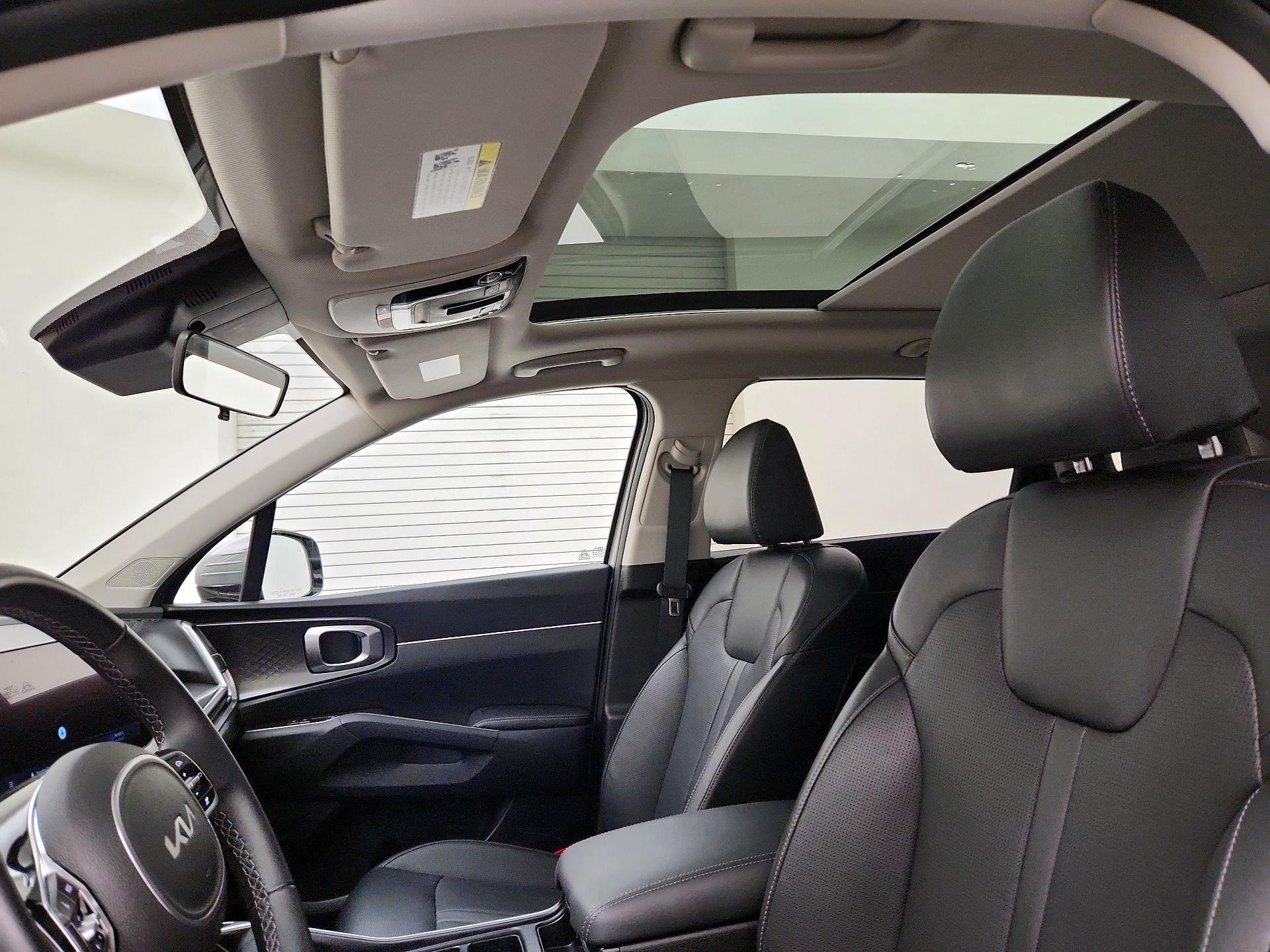 Thumbnail: 2025 Kia Sorento - 20
