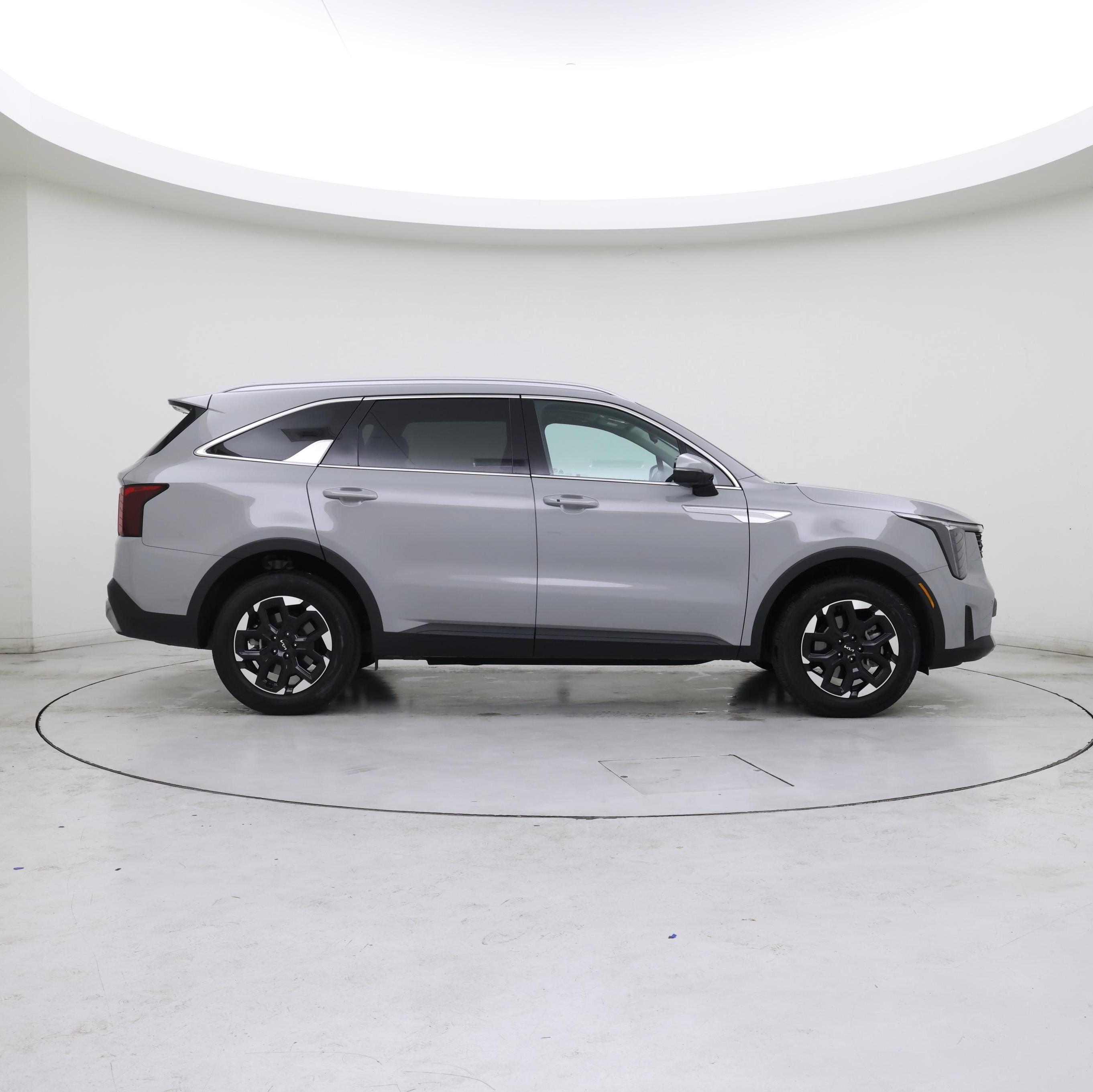 Thumbnail: 2025 Kia Sorento - 7