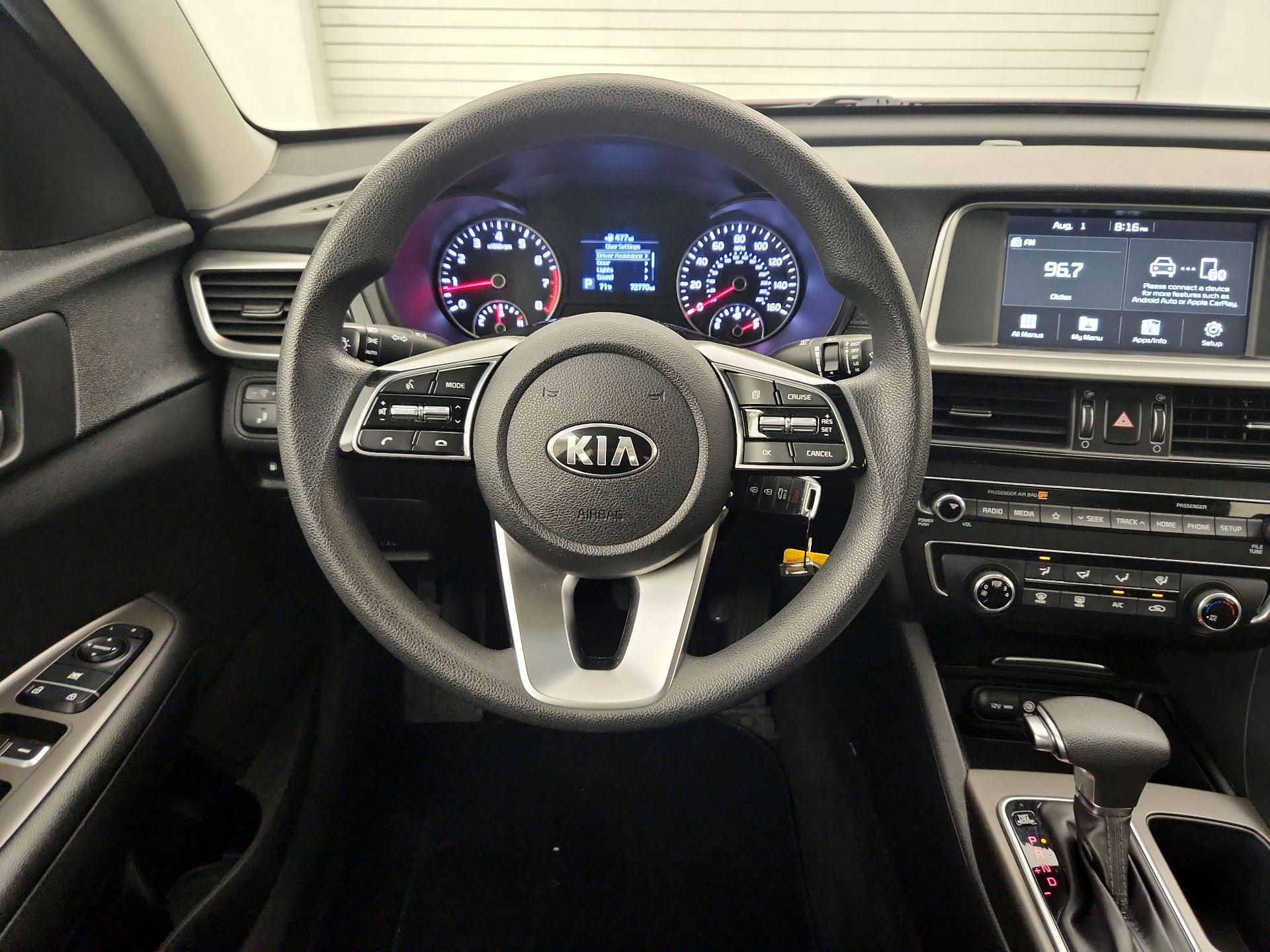 Thumbnail: 2019 Kia Optima - 10