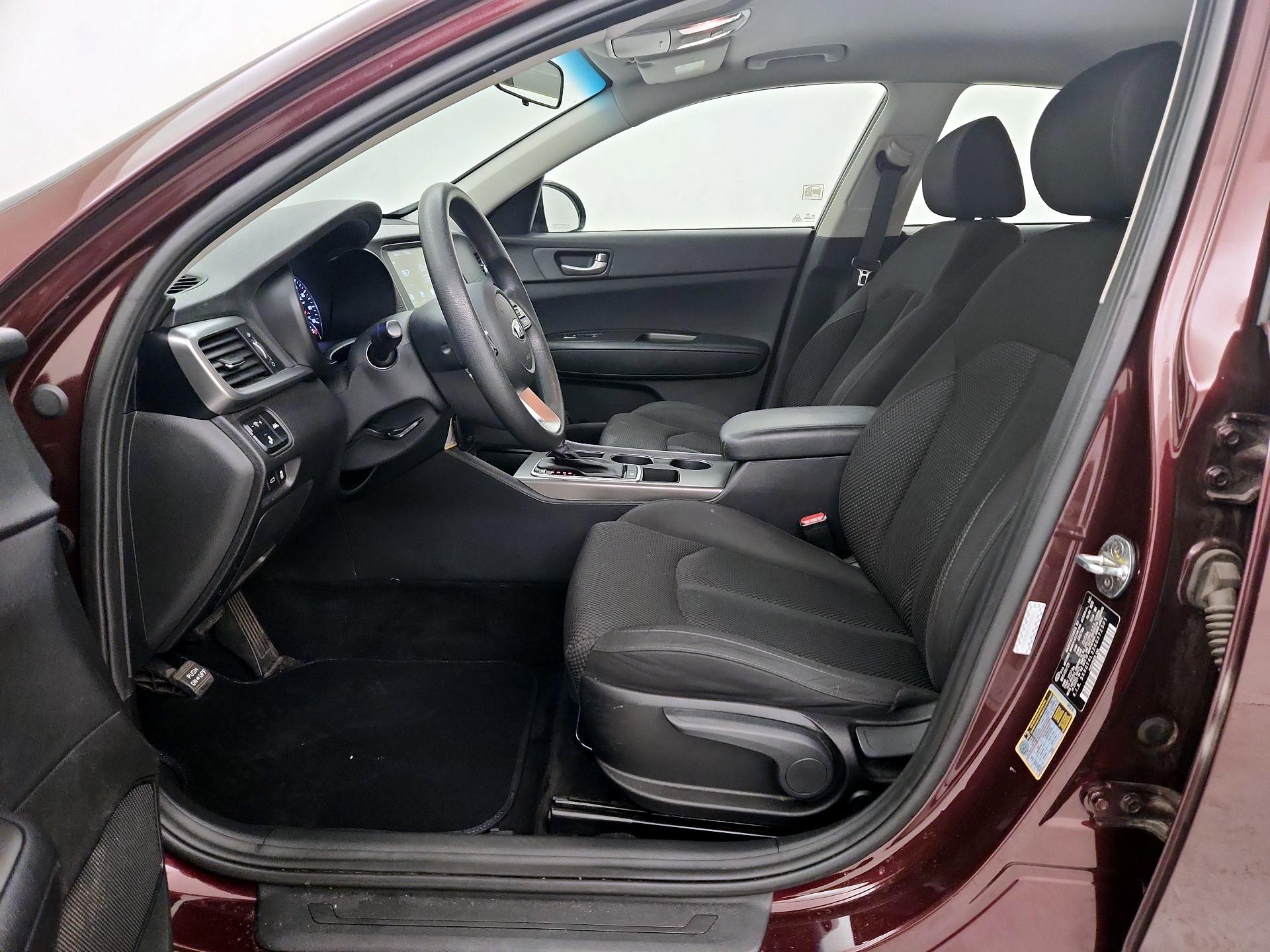 Thumbnail: 2019 Kia Optima - 11