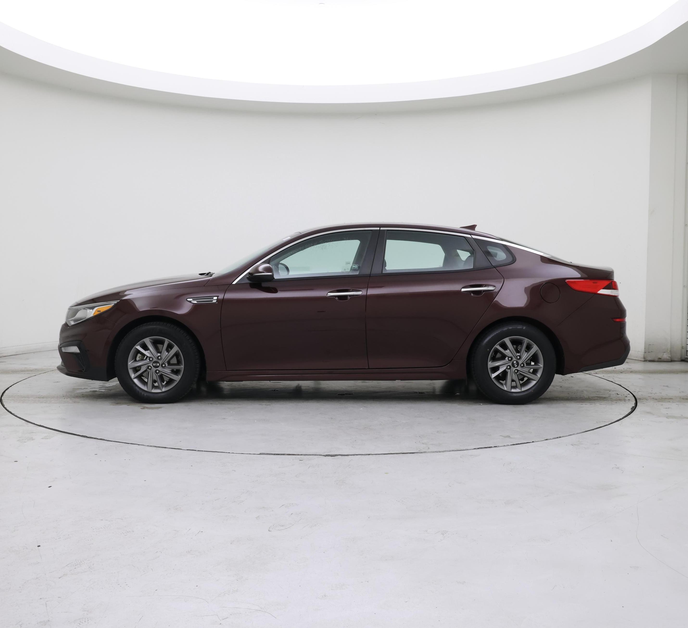 Thumbnail: 2019 Kia Optima - 3