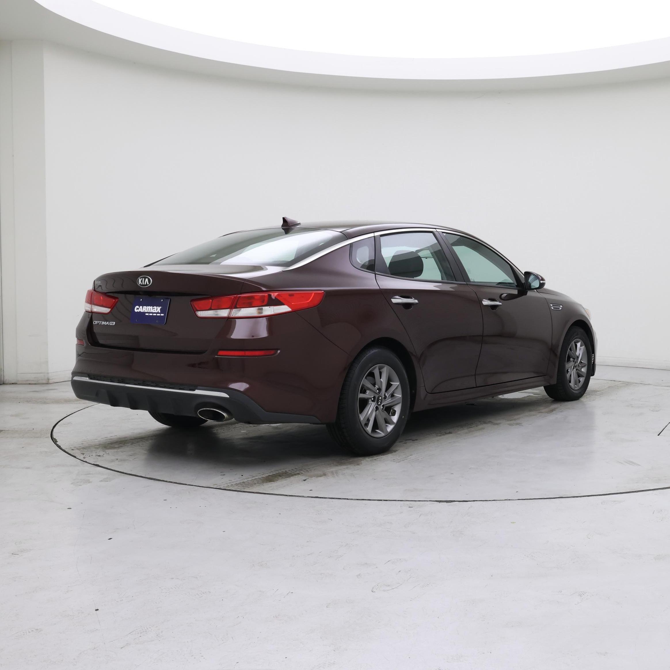 Thumbnail: 2019 Kia Optima - 8
