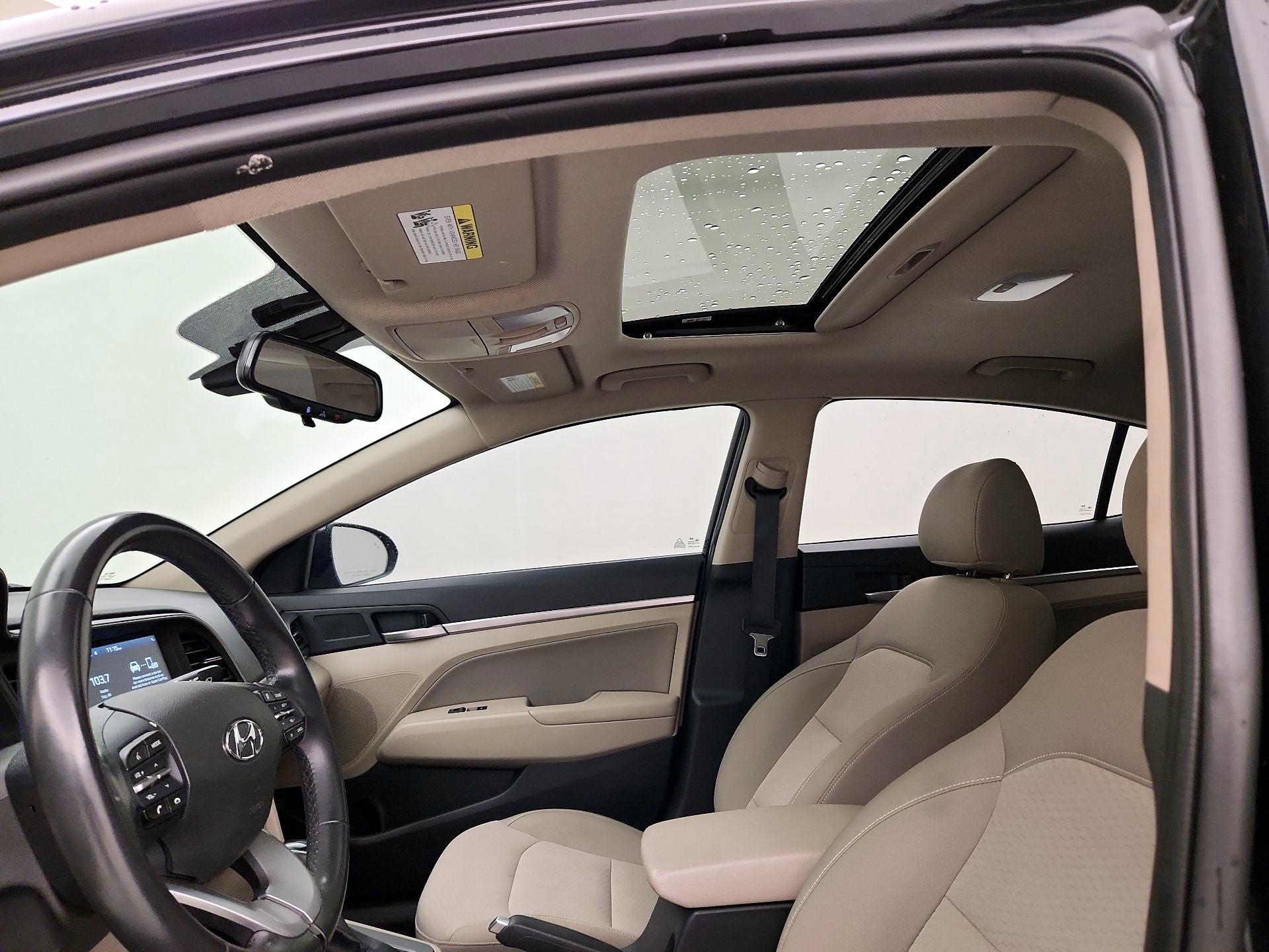 Thumbnail: 2020 Hyundai Elantra - 19