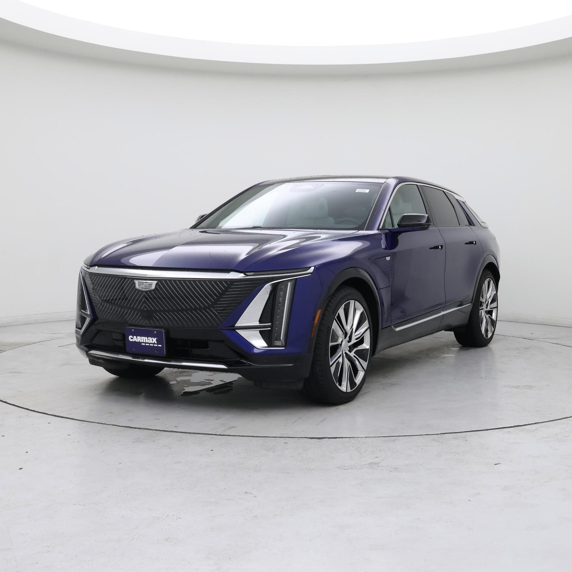 Thumbnail: 2024 Cadillac Lyriq - 4