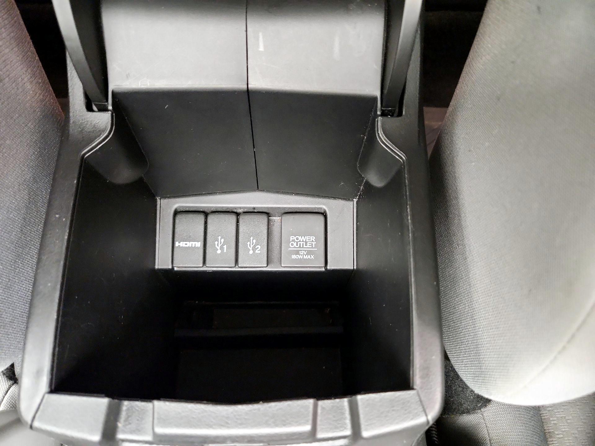 Thumbnail: 2015 Honda CR-V - 18