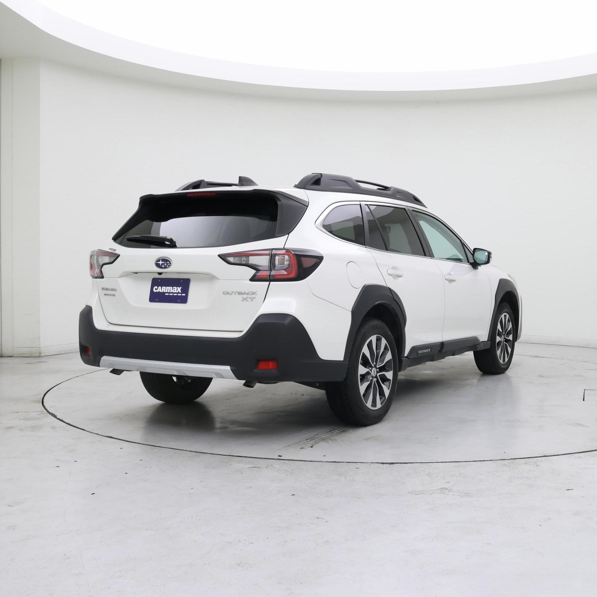 Thumbnail: 2023 Subaru Outback - 8