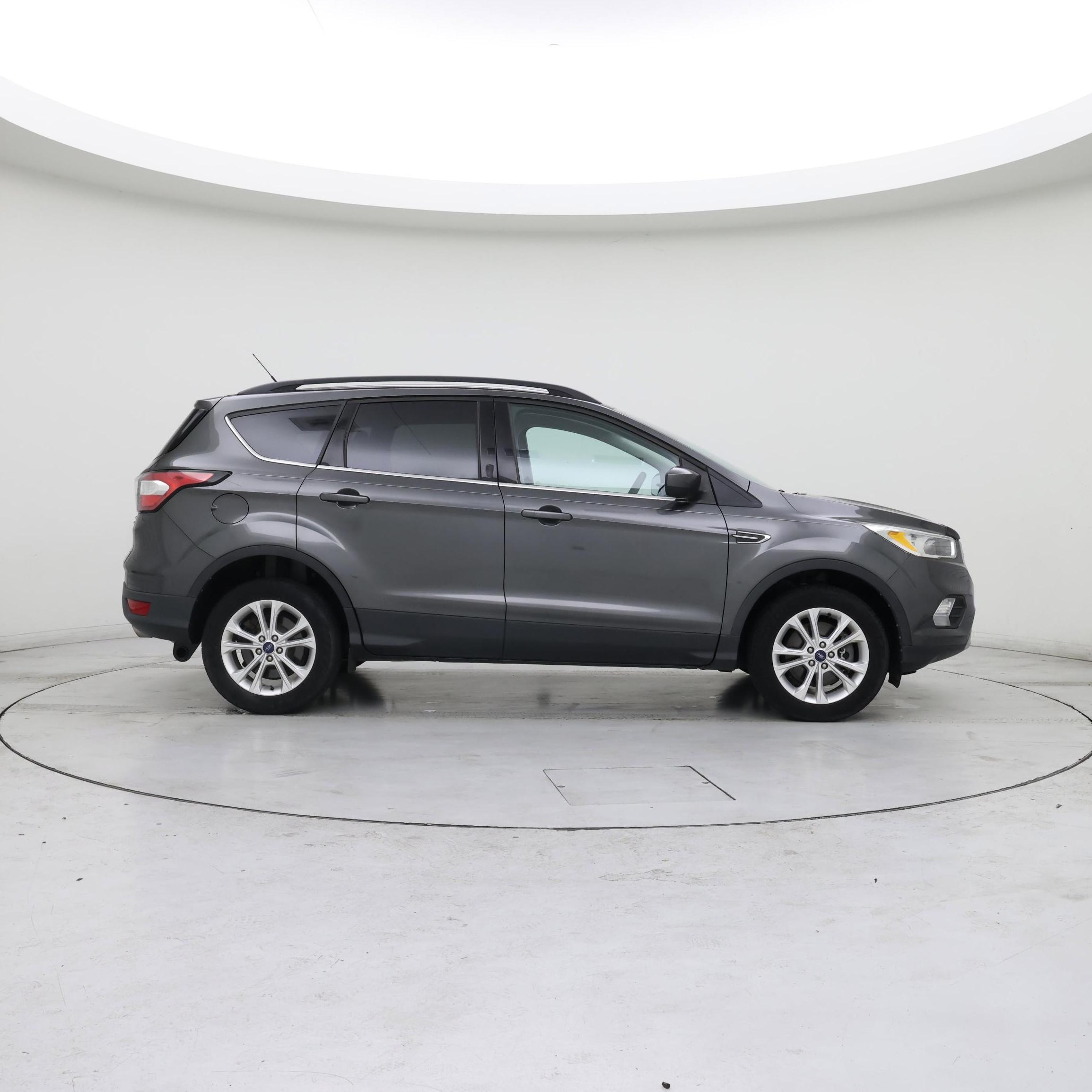 Thumbnail: 2018 Ford Escape - 7