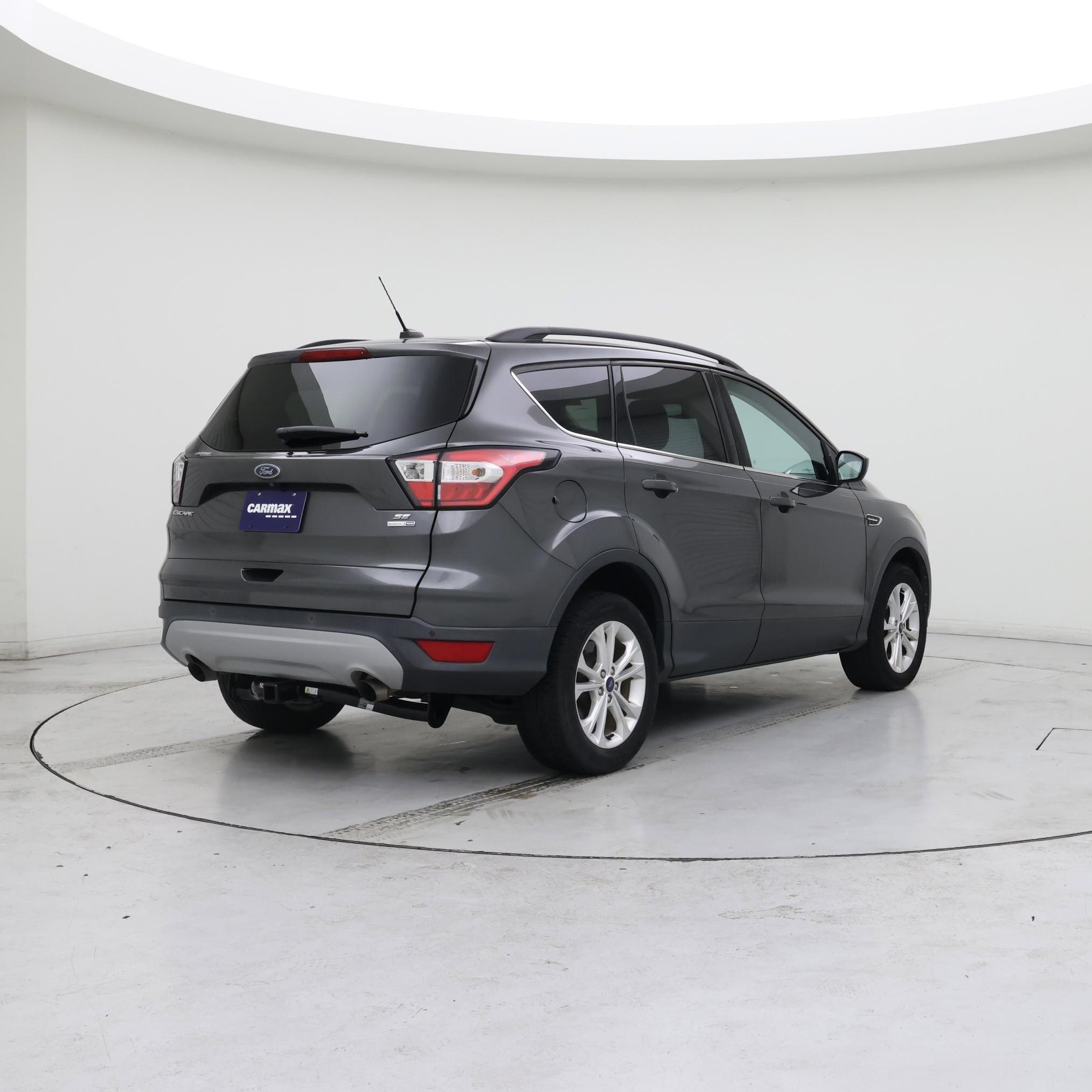Thumbnail: 2018 Ford Escape - 8