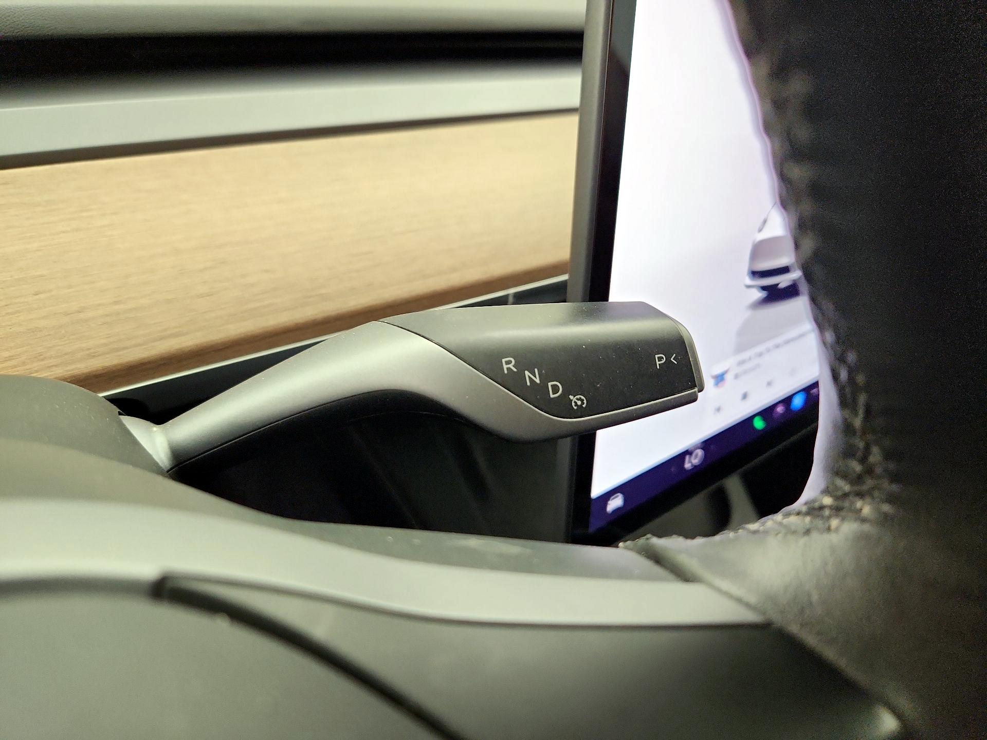 Thumbnail: 2022 Tesla Model 3 - 17