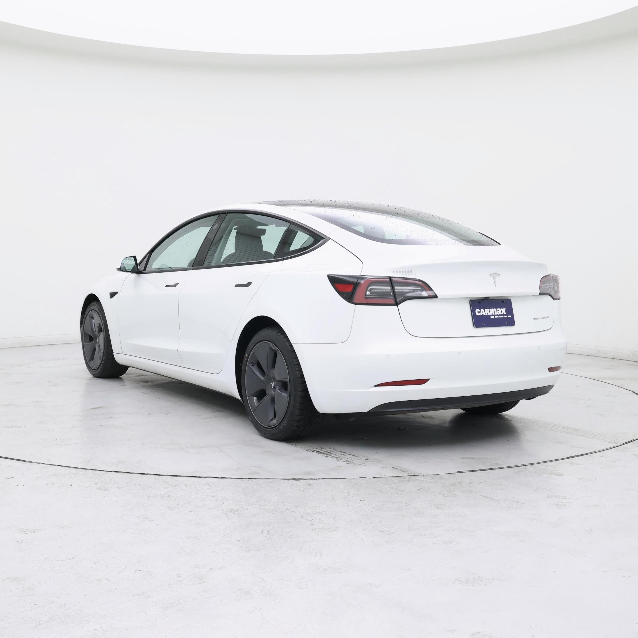Thumbnail: 2022 Tesla Model 3 - 2