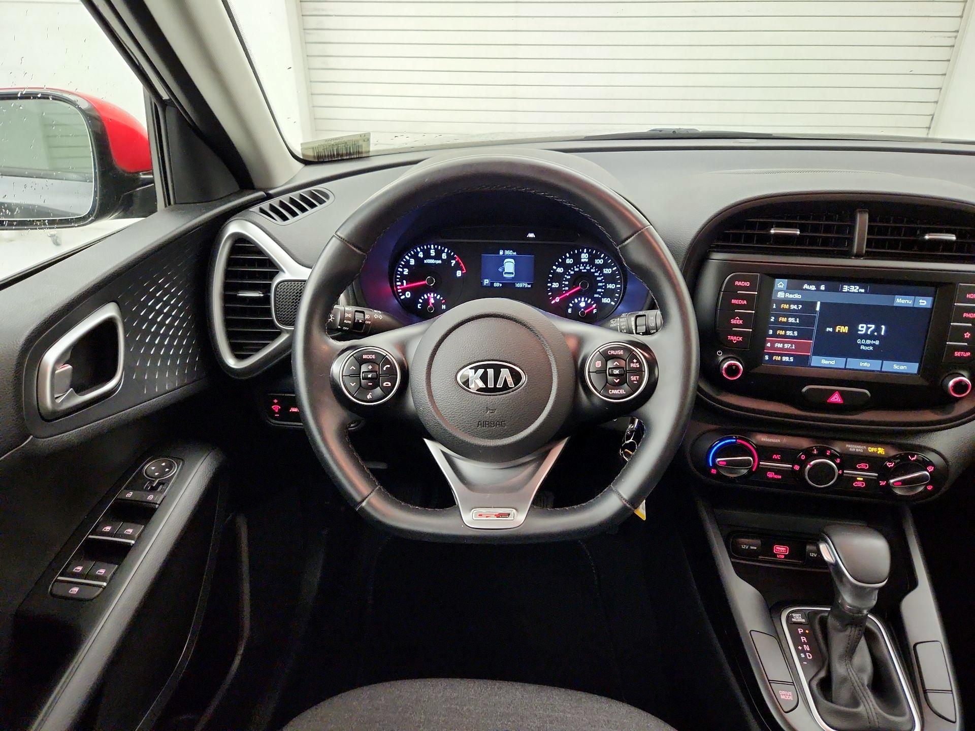 Thumbnail: 2020 Kia Soul - 10