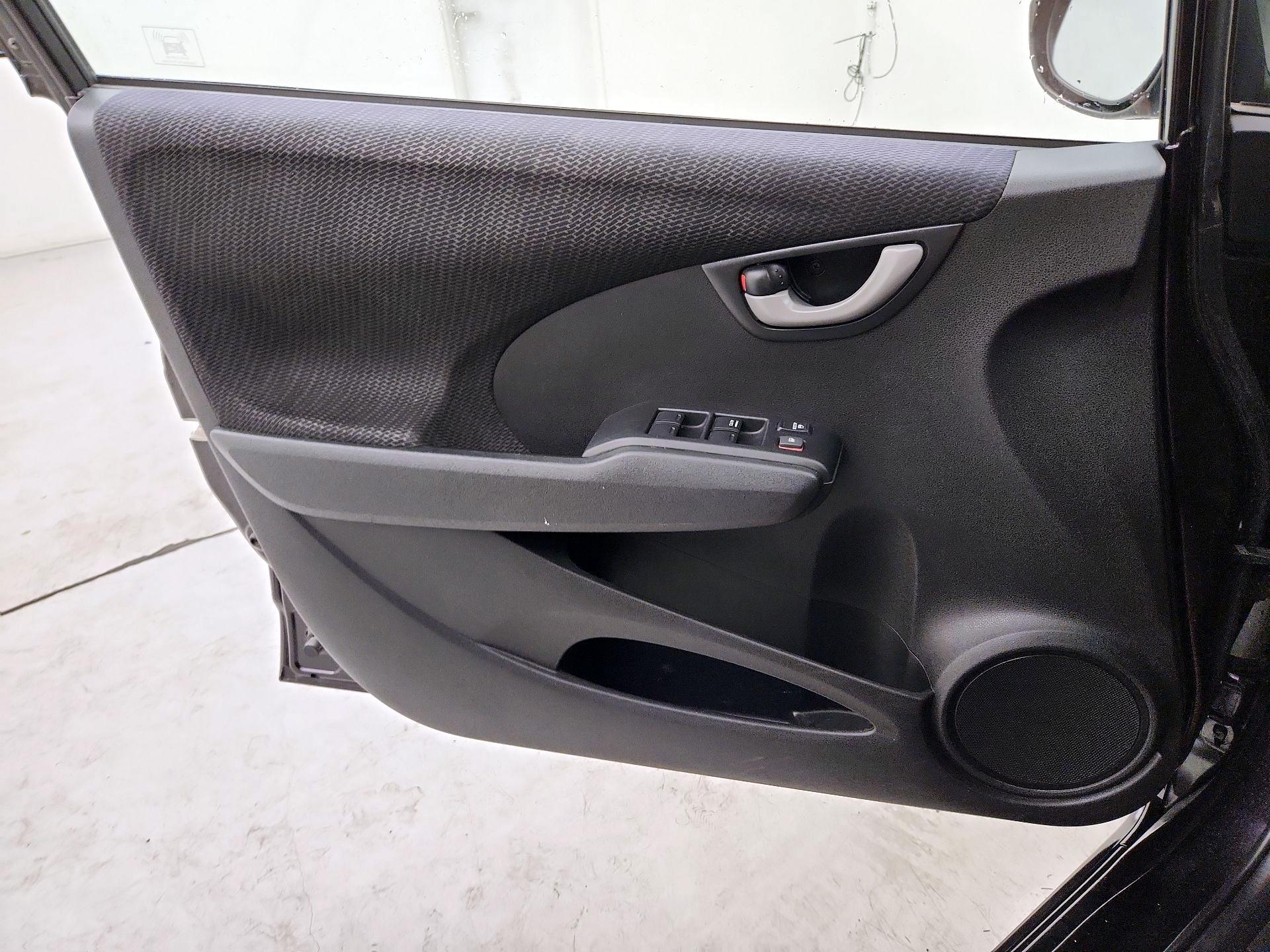 Thumbnail: 2013 Honda Fit - 12