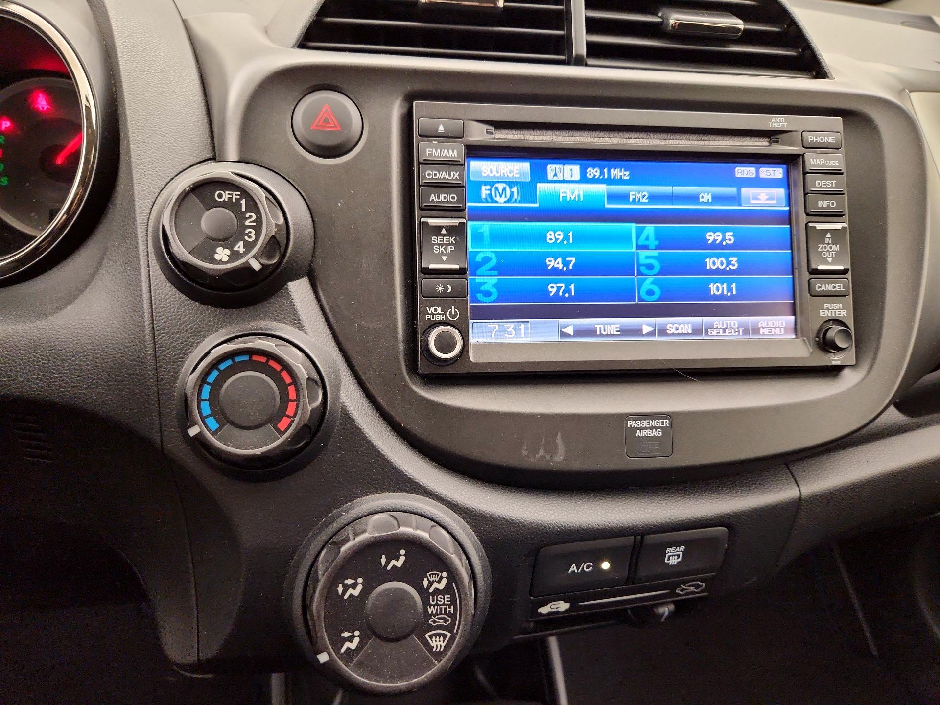 Thumbnail: 2013 Honda Fit - 16