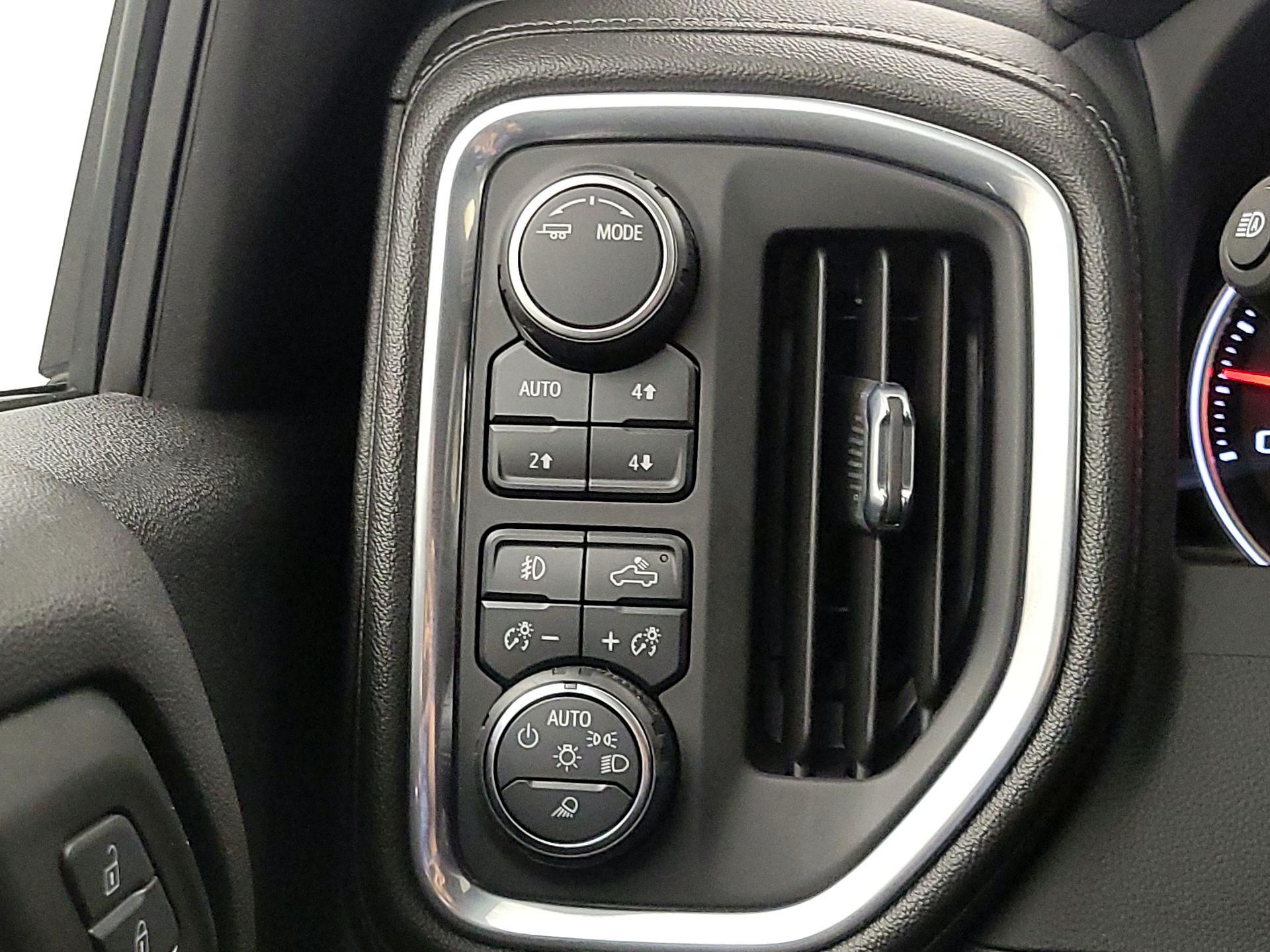 Thumbnail: 2023 Chevrolet Silverado 2500 - 13