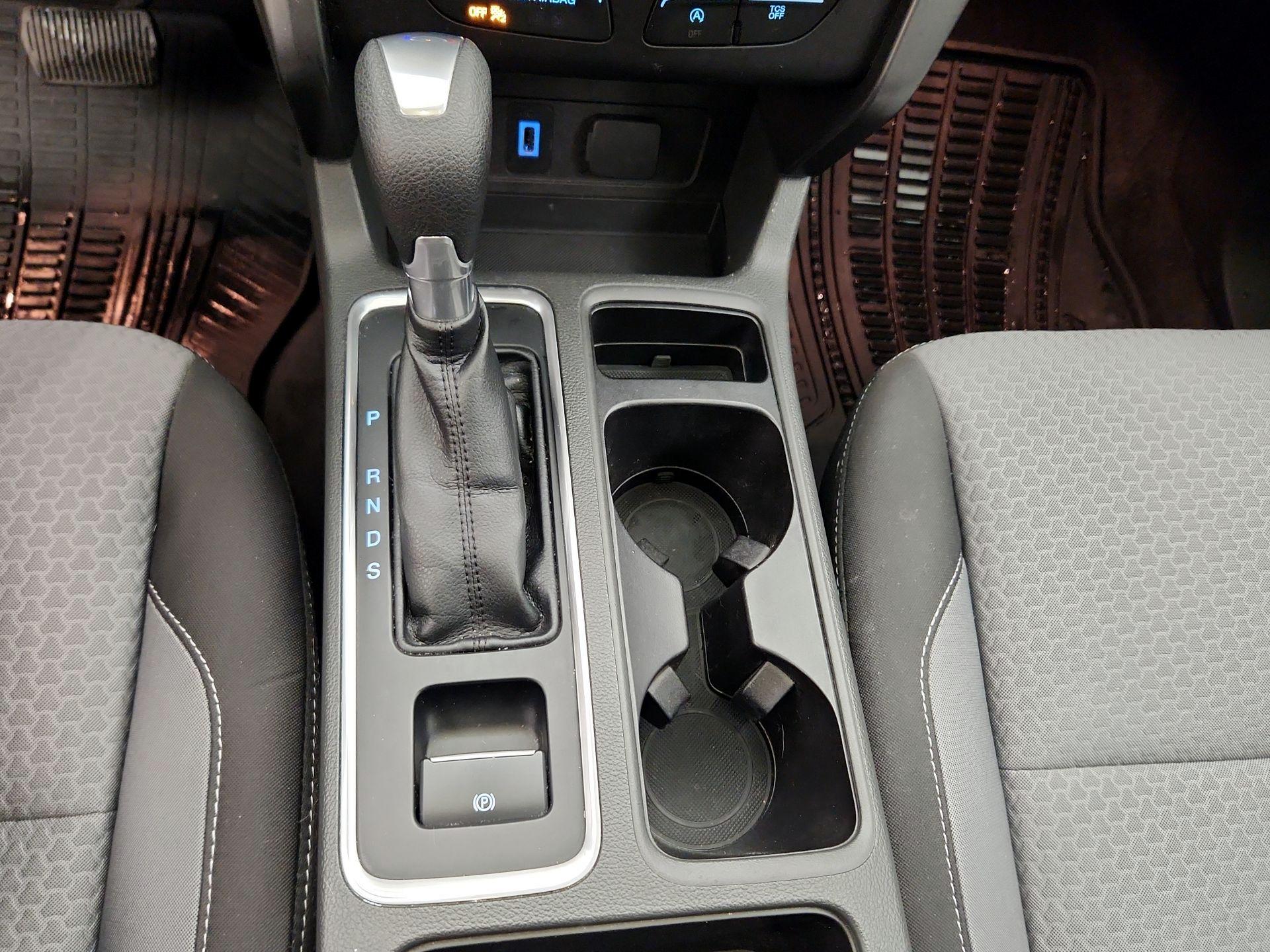 Thumbnail: 2017 Ford Escape - 17