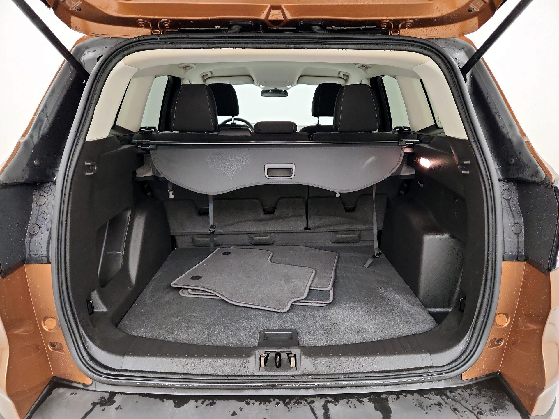 Thumbnail: 2017 Ford Escape - 20