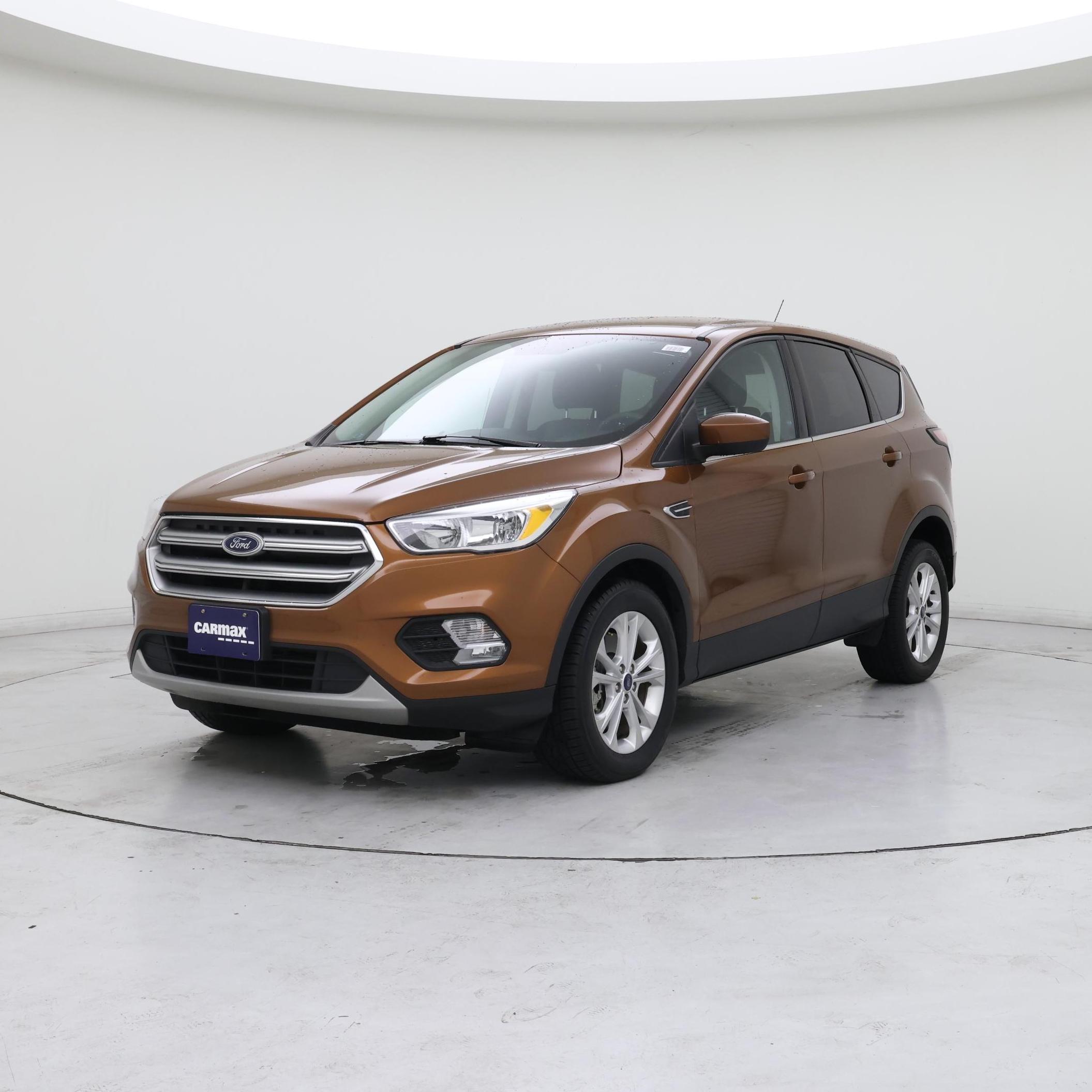 Thumbnail: 2017 Ford Escape - 4