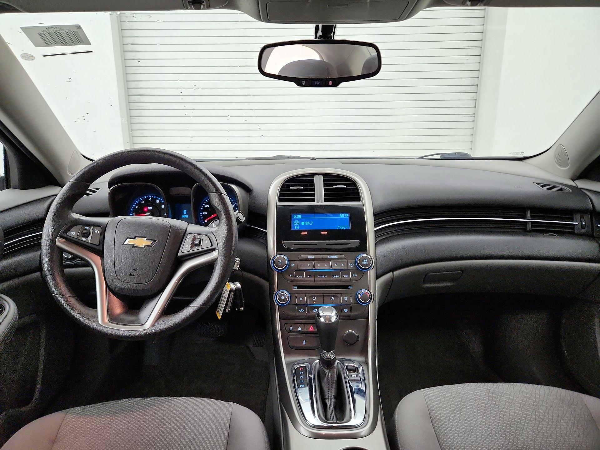 Thumbnail: 2013 Chevrolet Malibu - 9