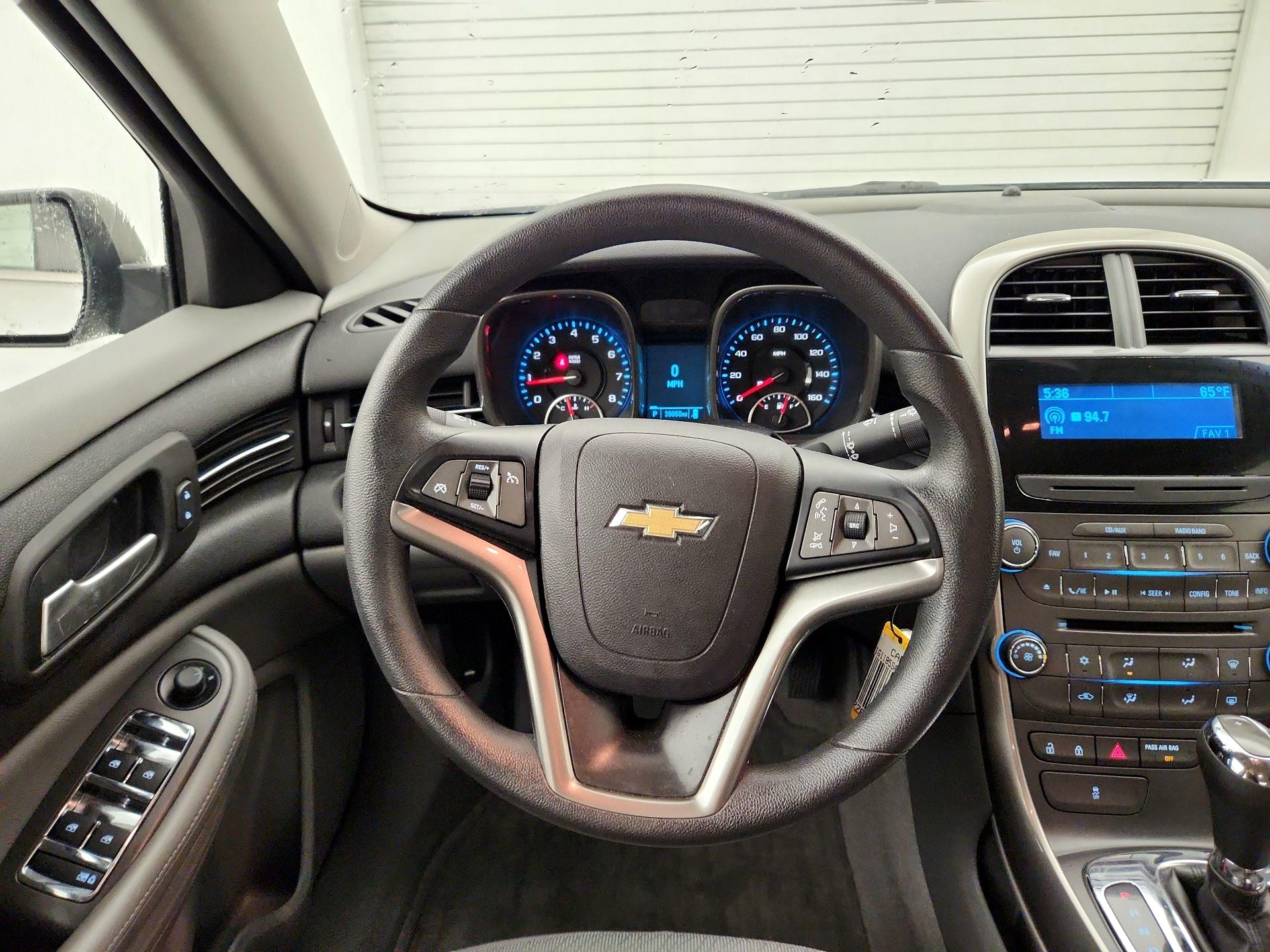 Thumbnail: 2013 Chevrolet Malibu - 10