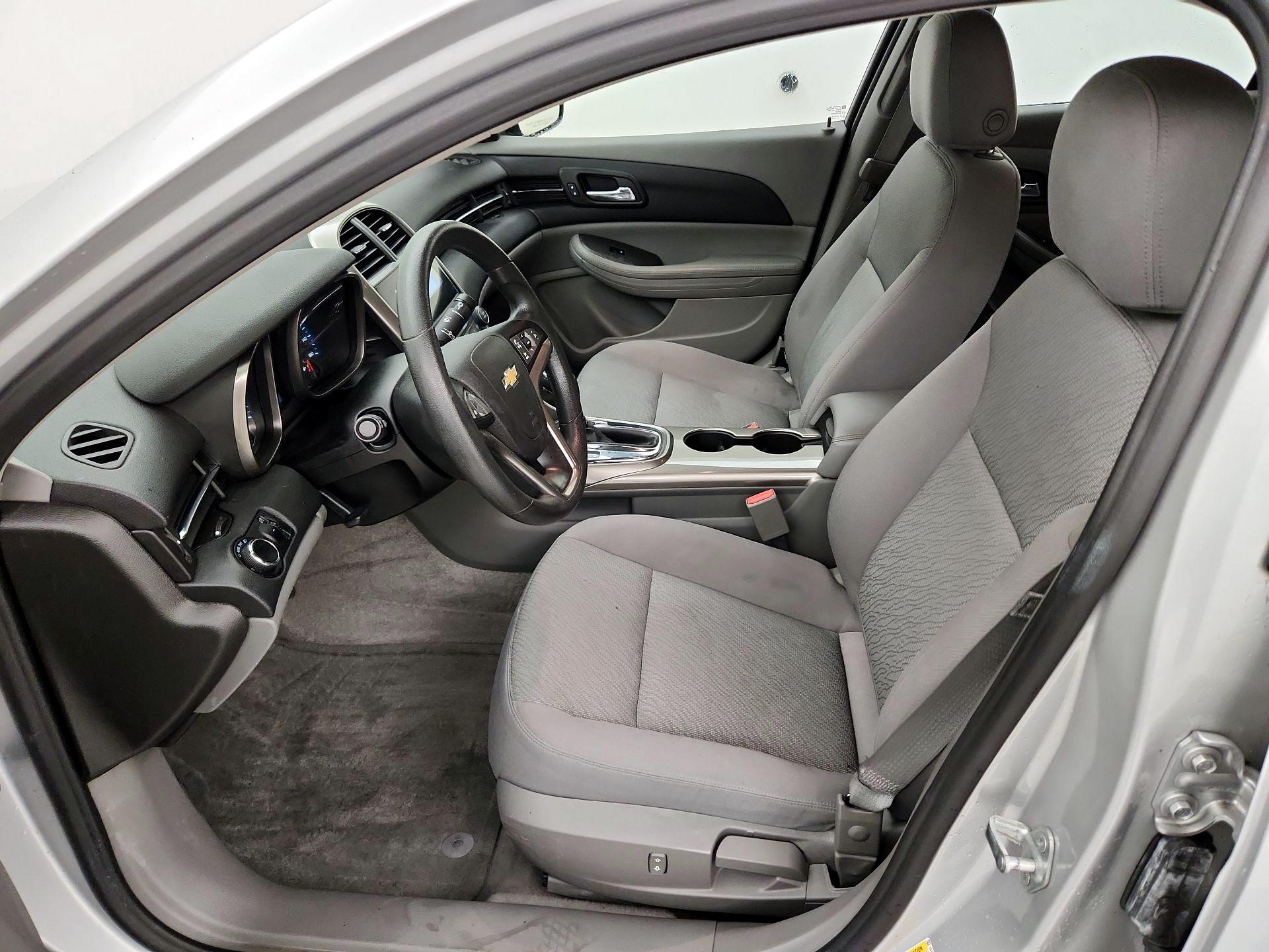 Thumbnail: 2013 Chevrolet Malibu - 11