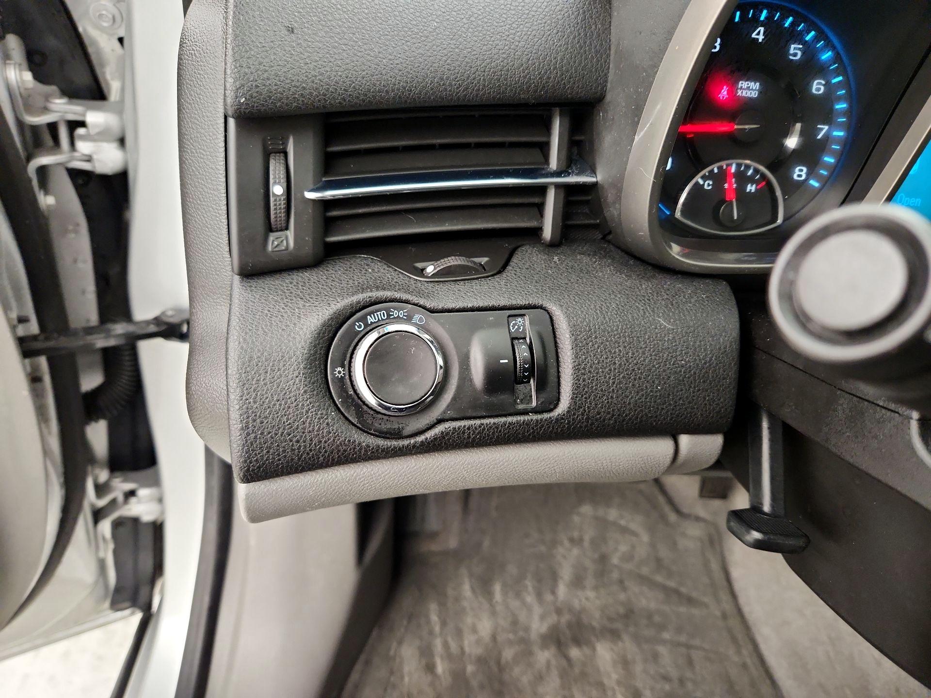 Thumbnail: 2013 Chevrolet Malibu - 13