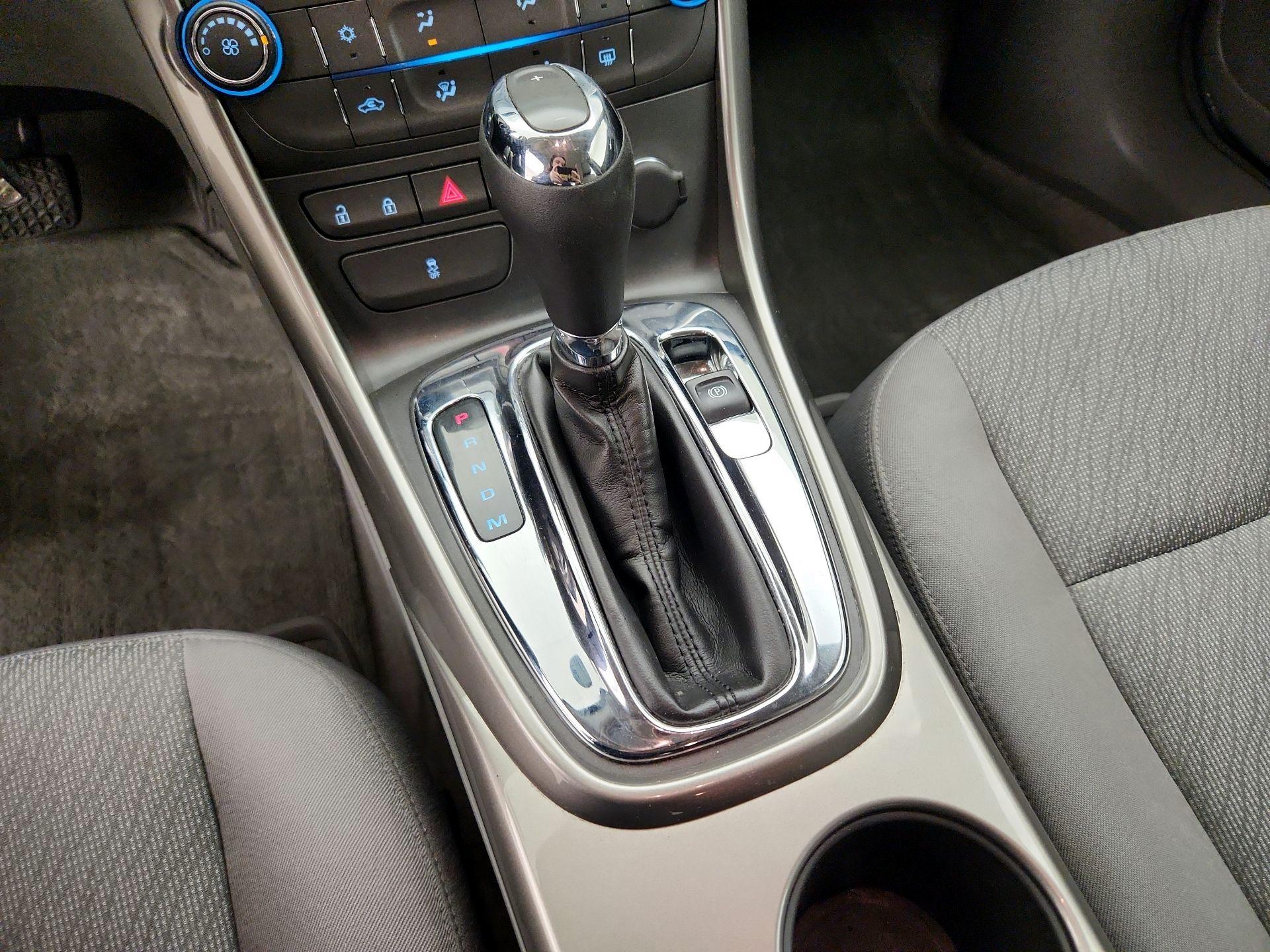 Thumbnail: 2013 Chevrolet Malibu - 16