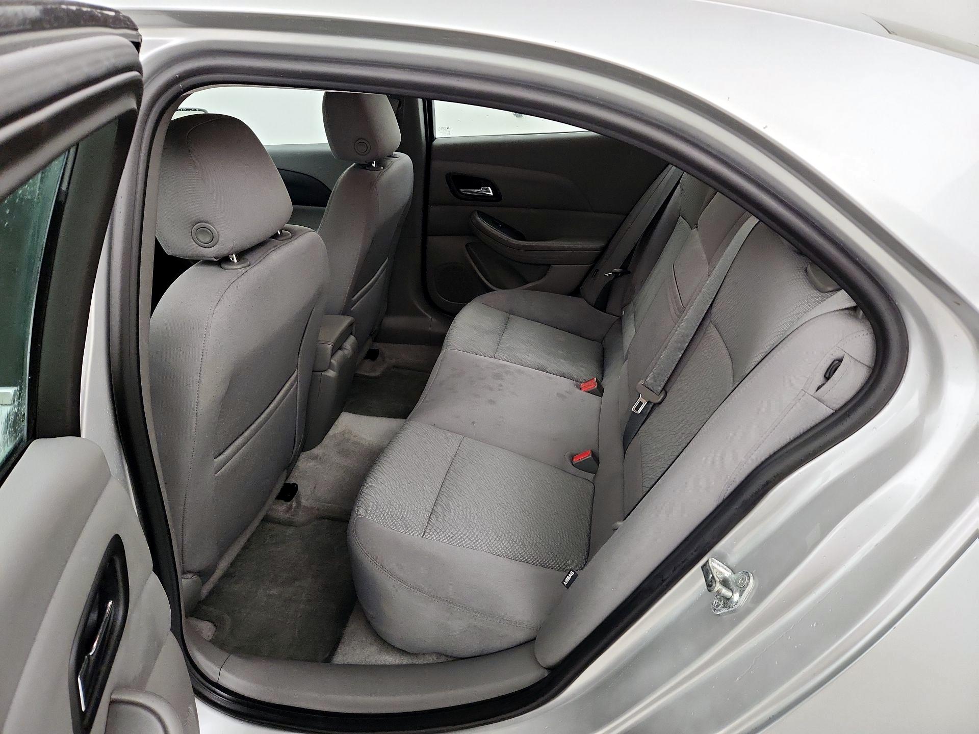 Thumbnail: 2013 Chevrolet Malibu - 18