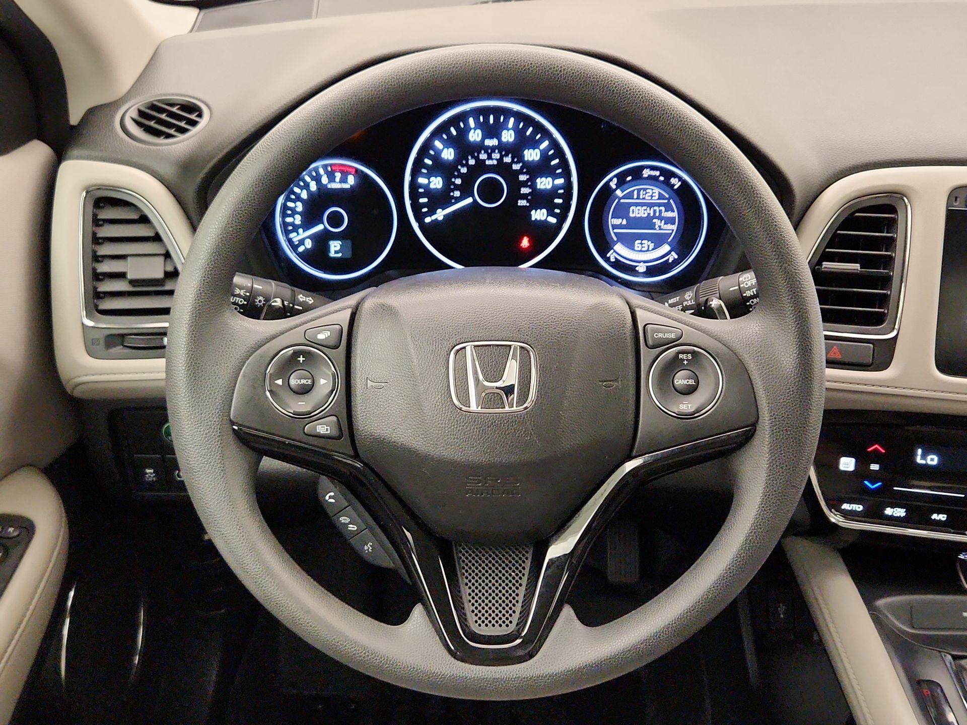 Thumbnail: 2016 Honda HR-V - 10