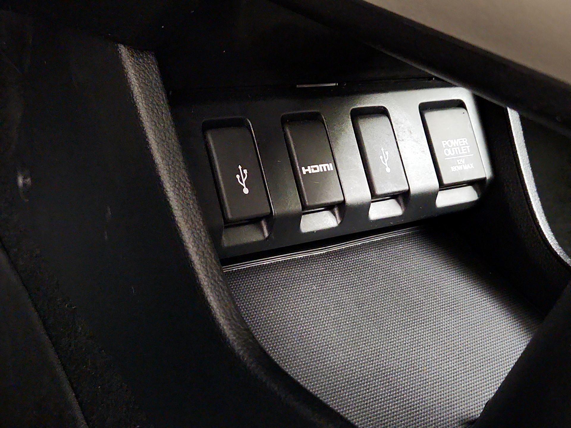Thumbnail: 2016 Honda HR-V - 18