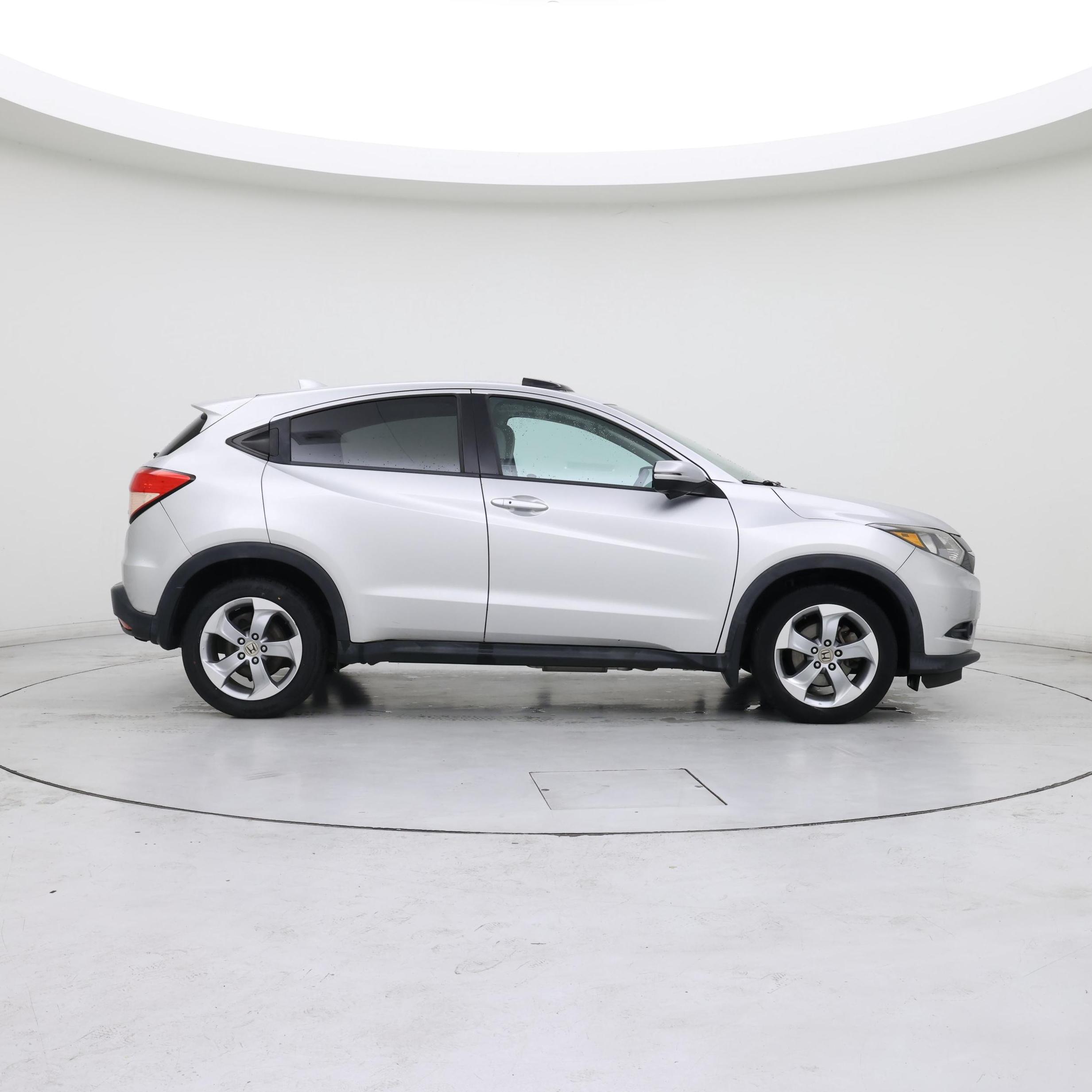 Thumbnail: 2016 Honda HR-V - 7