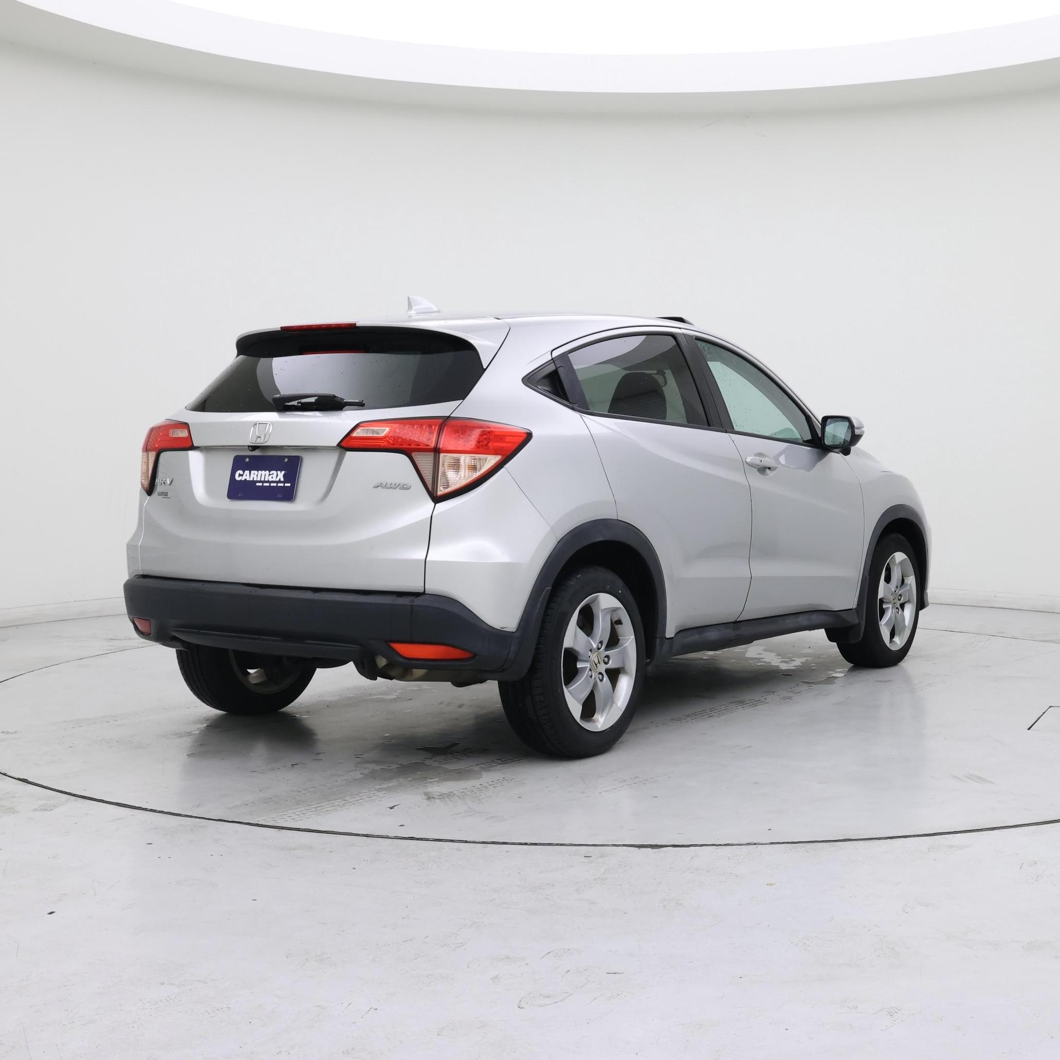 Thumbnail: 2016 Honda HR-V - 8