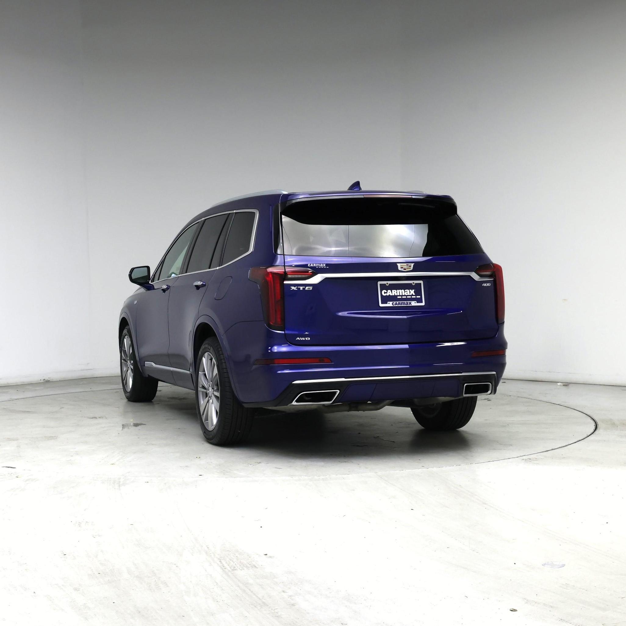 Thumbnail: 2023 Cadillac XT6 - 6