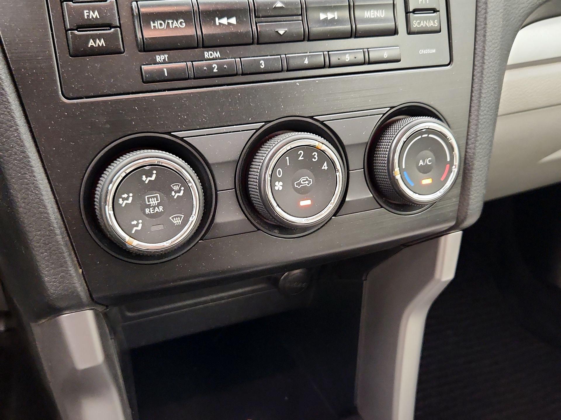 Thumbnail: 2015 Subaru Forester - 16