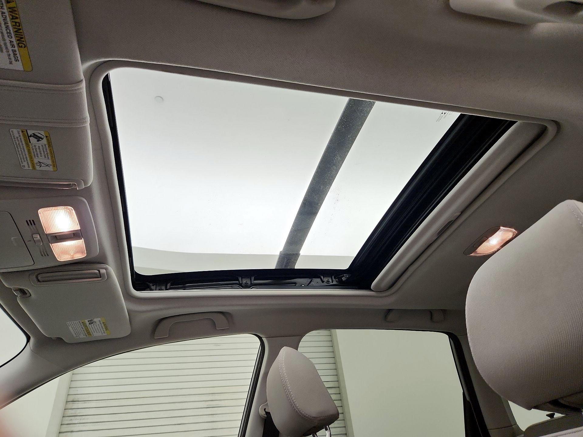 Thumbnail: 2015 Subaru Forester - 19