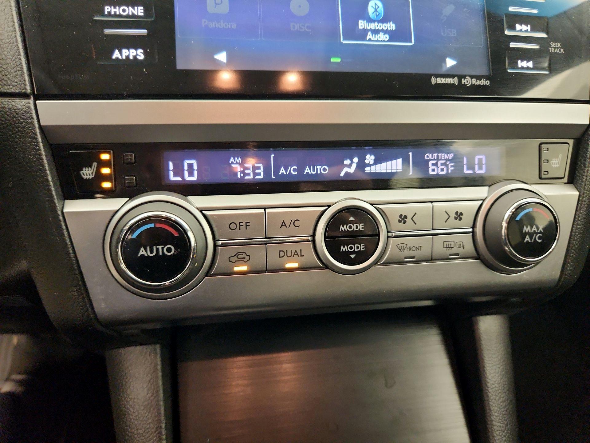 Thumbnail: 2016 Subaru Outback - 16