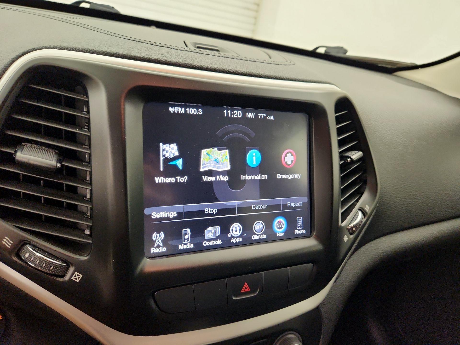 Thumbnail: 2014 Jeep Cherokee - 14