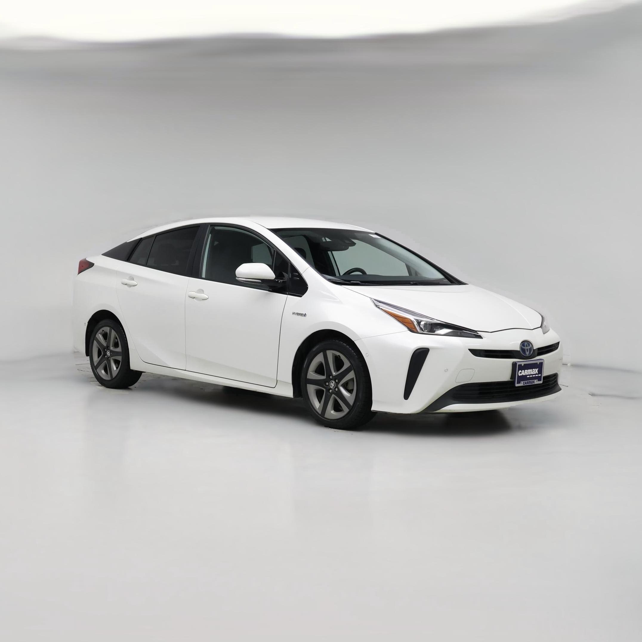 Thumbnail: 2019 Toyota Prius - 1