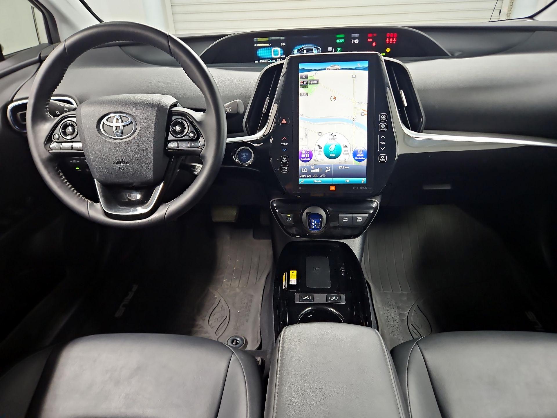 Thumbnail: 2019 Toyota Prius - 9