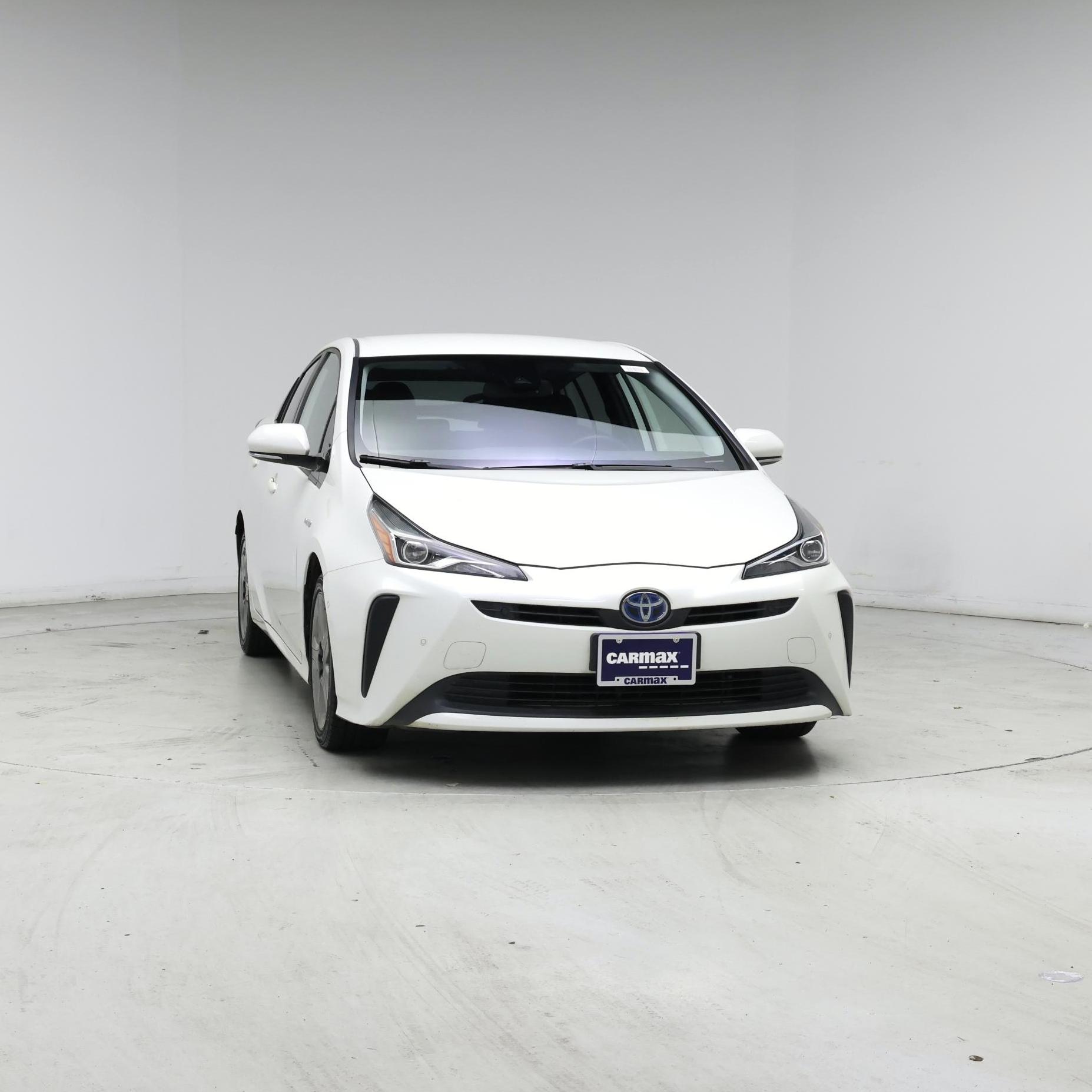 Thumbnail: 2019 Toyota Prius - 5
