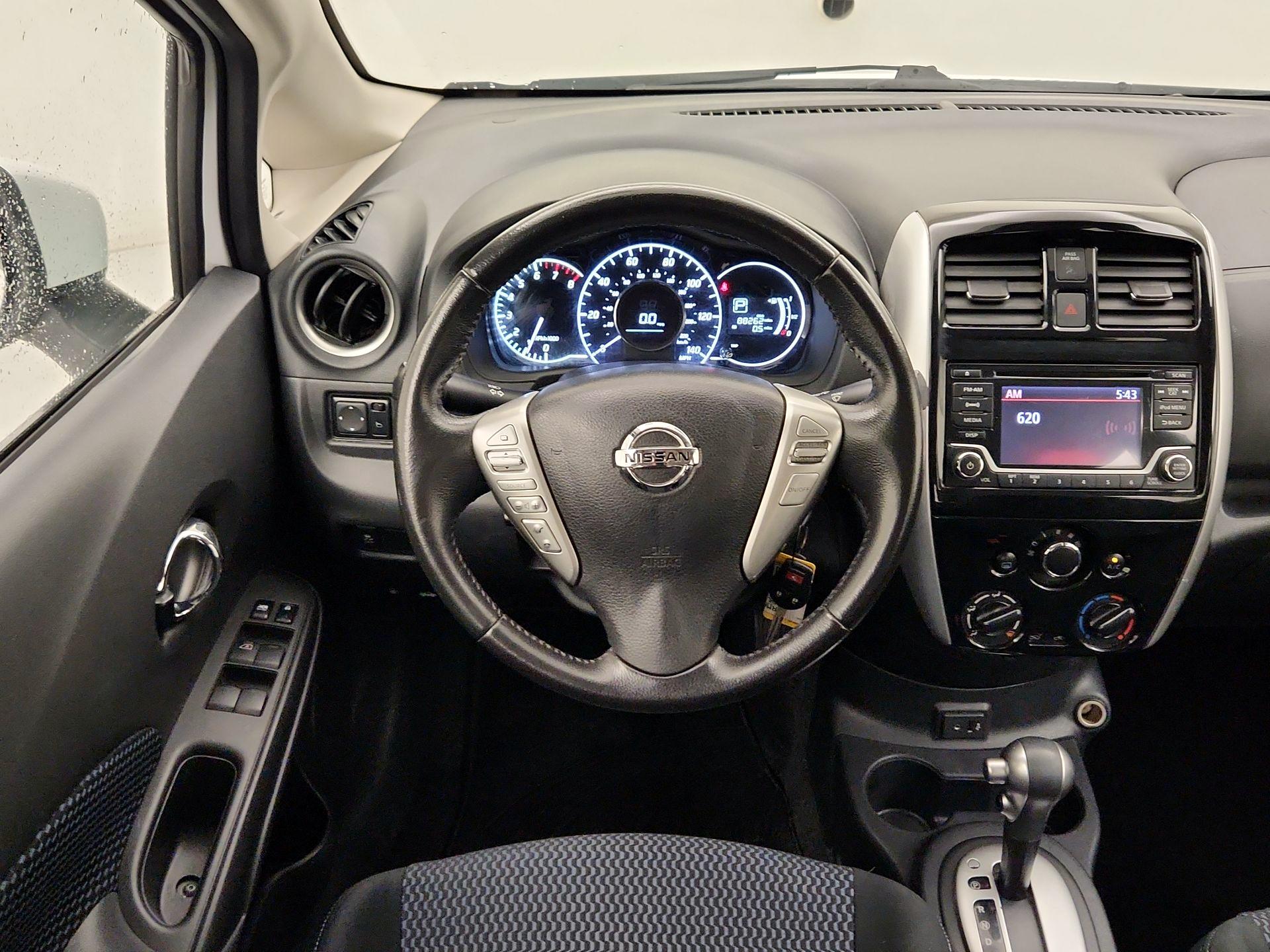 Thumbnail: 2017 Nissan Versa Note - 10