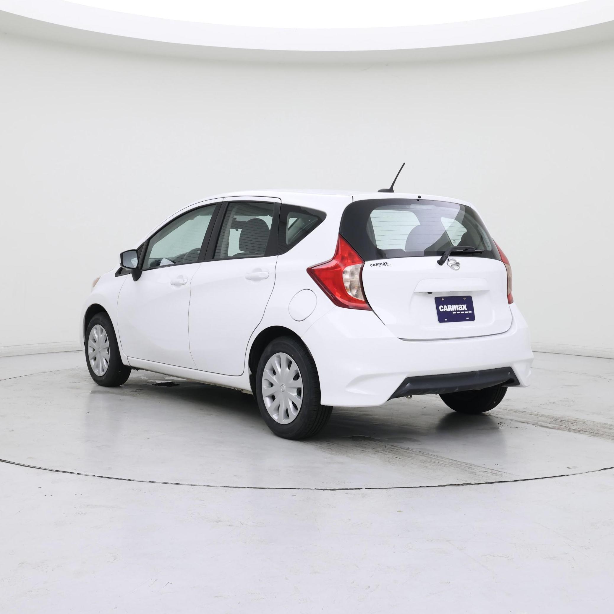 Thumbnail: 2017 Nissan Versa Note - 2
