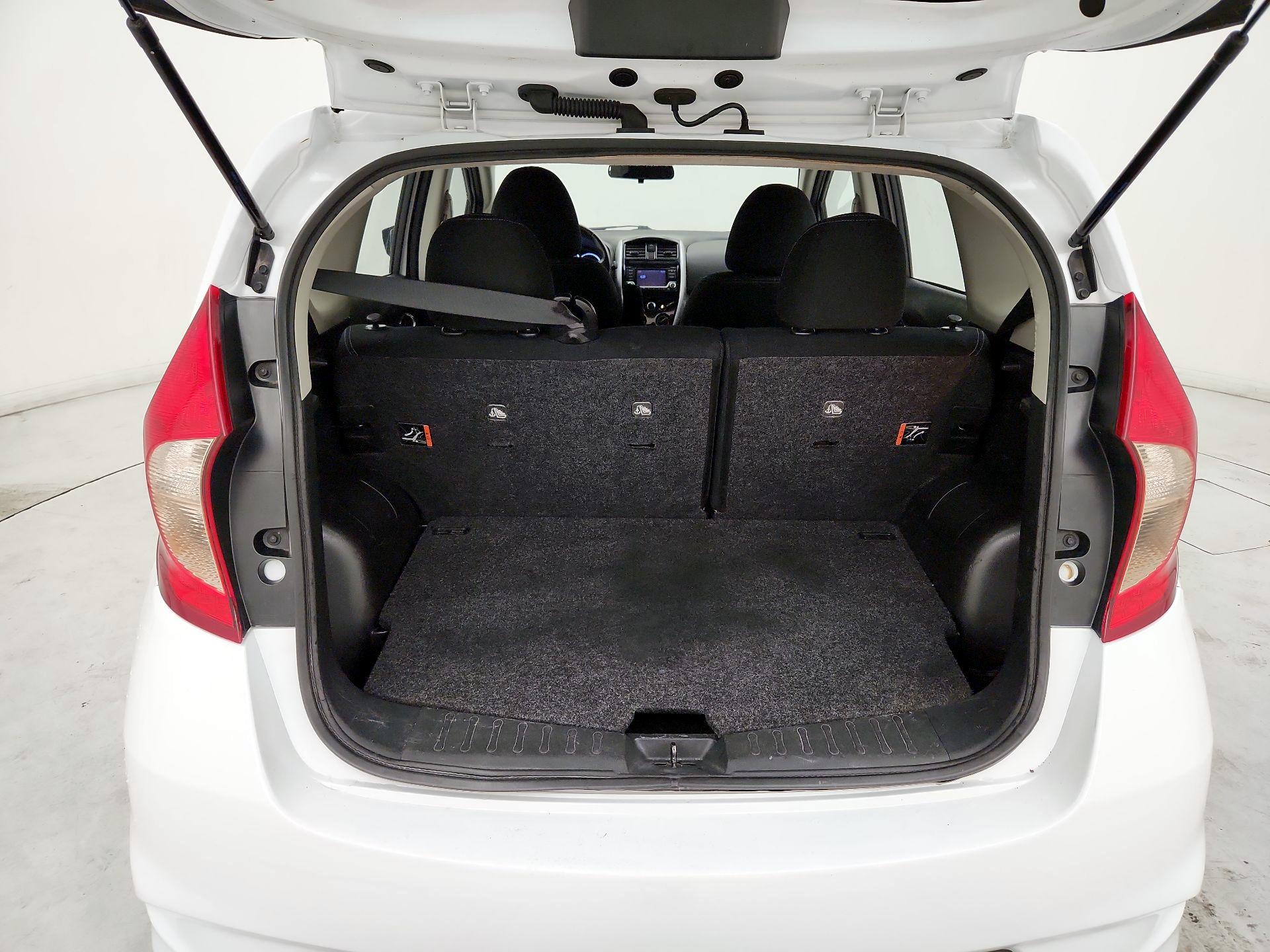 Thumbnail: 2017 Nissan Versa Note - 20