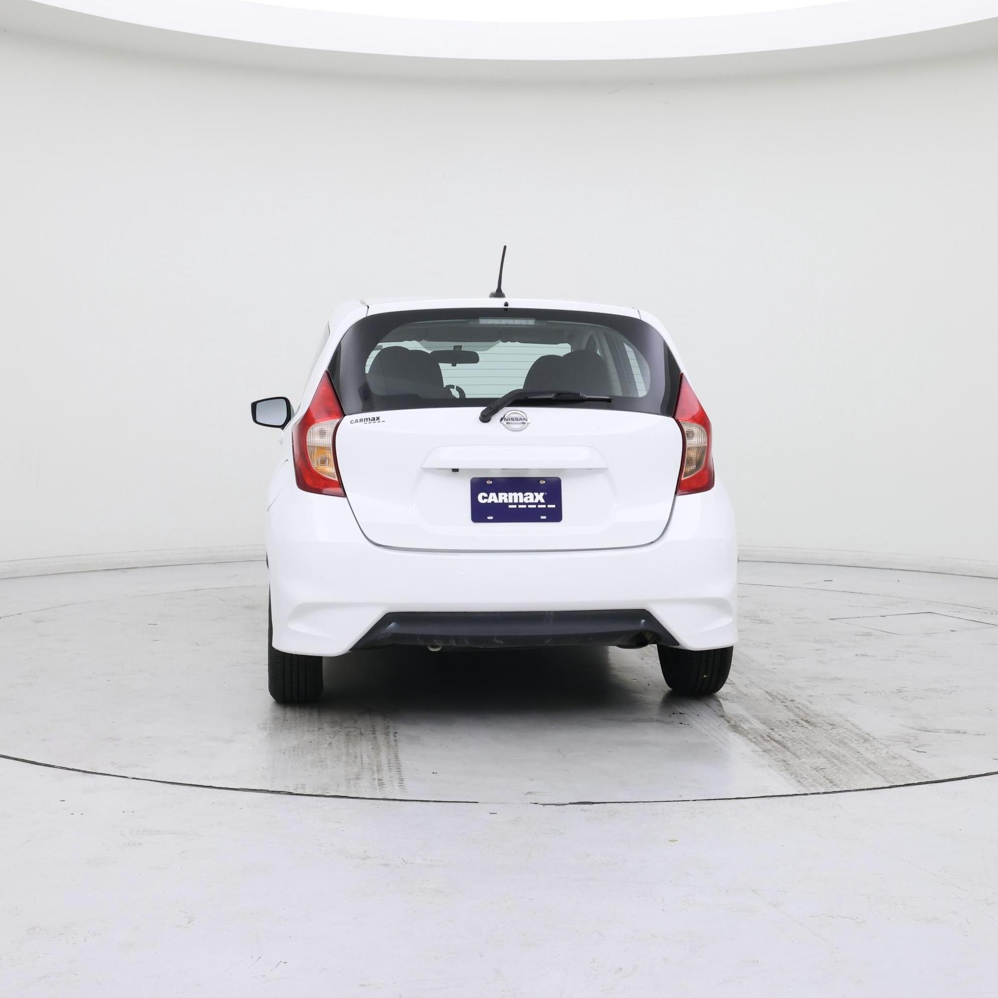 Thumbnail: 2017 Nissan Versa Note - 6