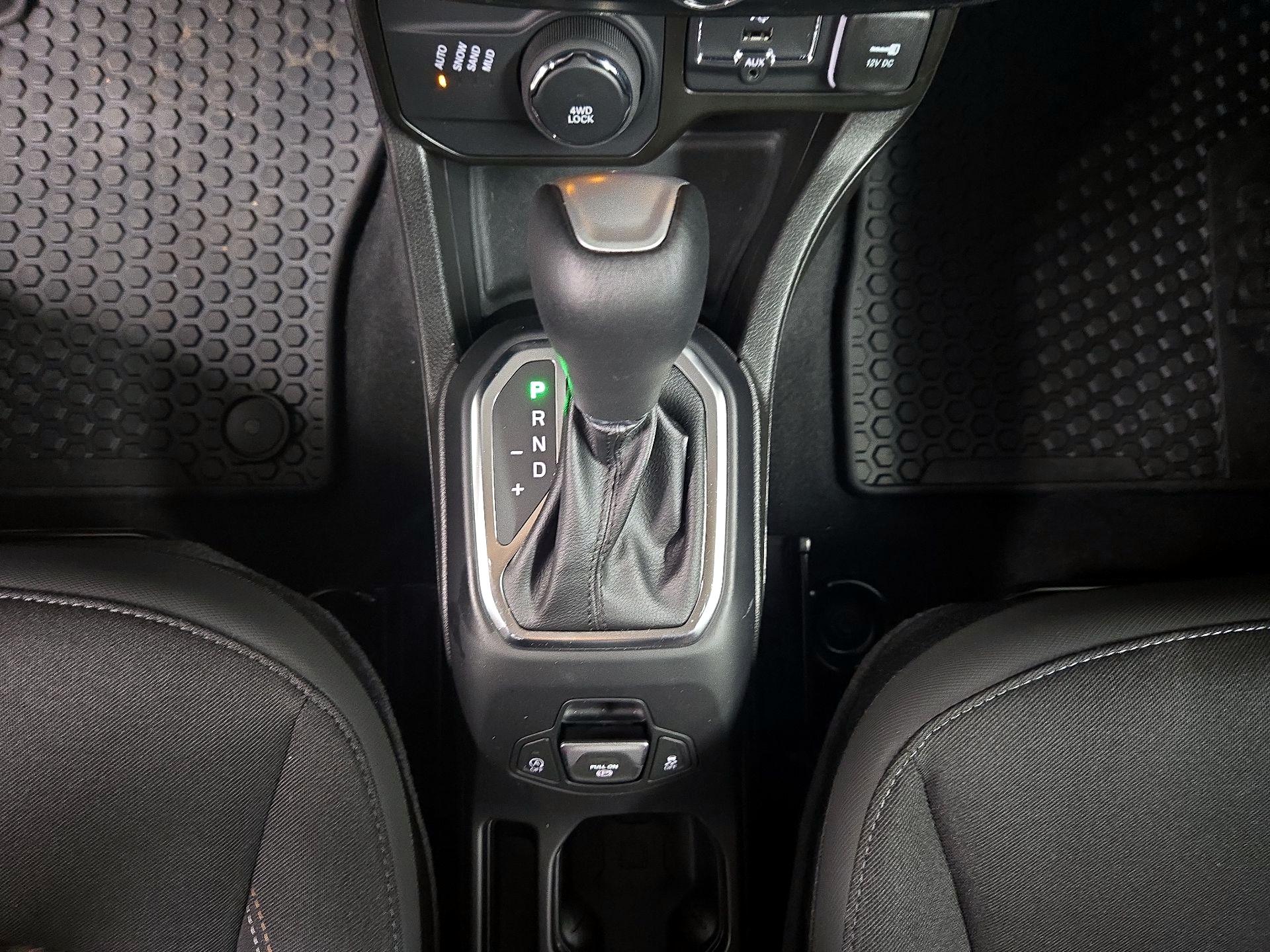 Thumbnail: 2023 Jeep Renegade - 18