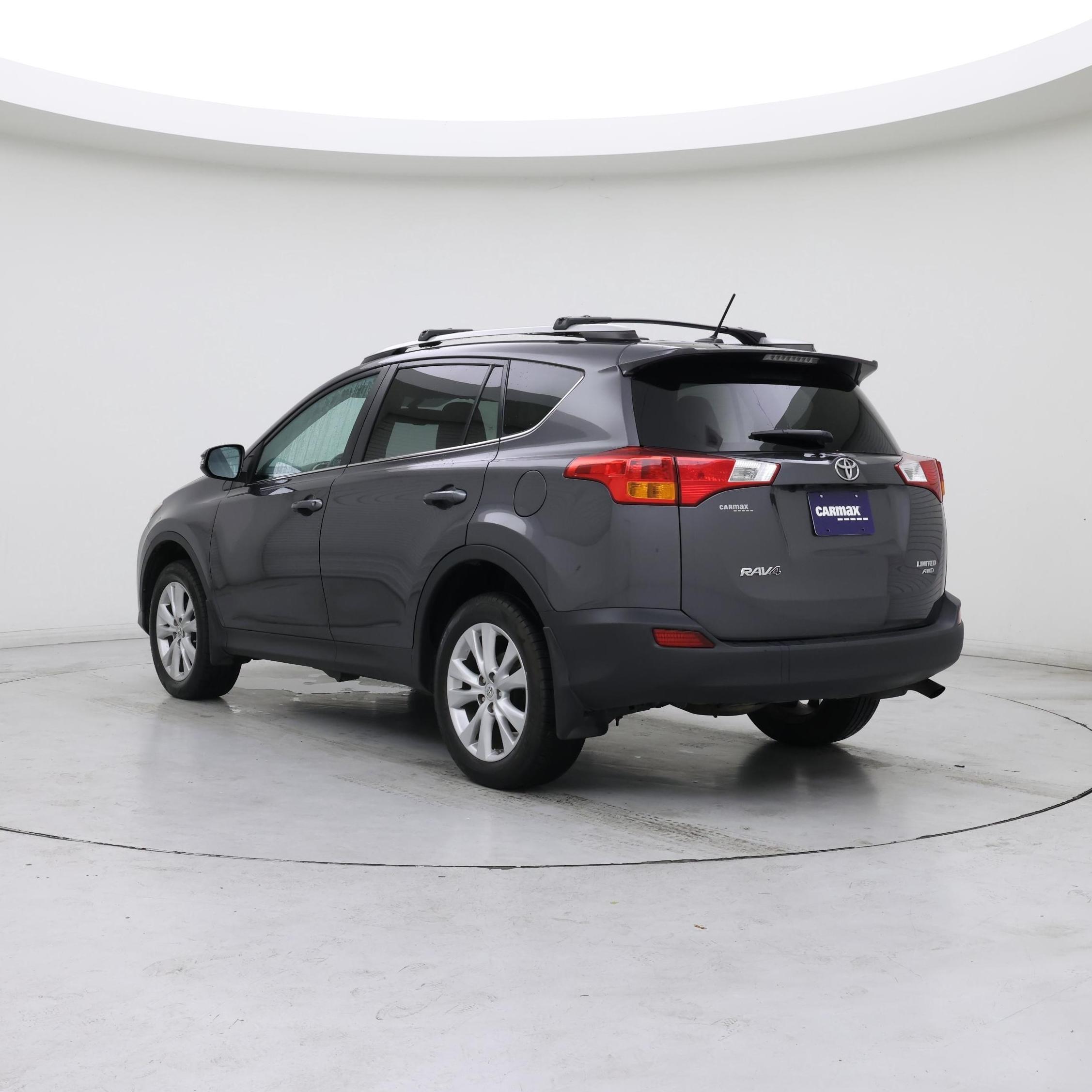 Thumbnail: 2014 Toyota RAV4 - 2